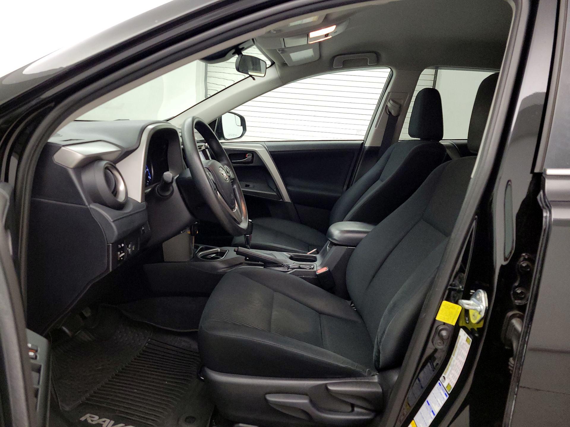Thumbnail: 2017 Toyota RAV4 - 11
