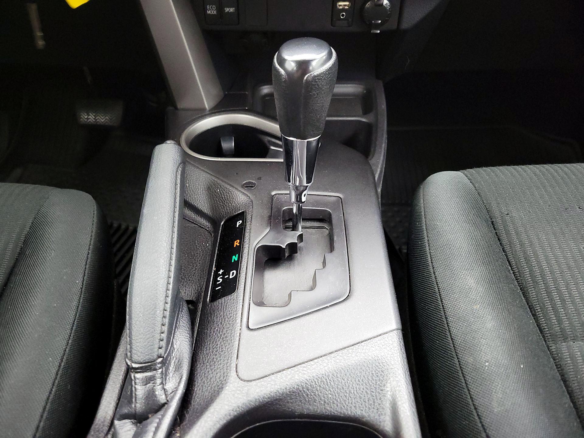 Thumbnail: 2017 Toyota RAV4 - 17