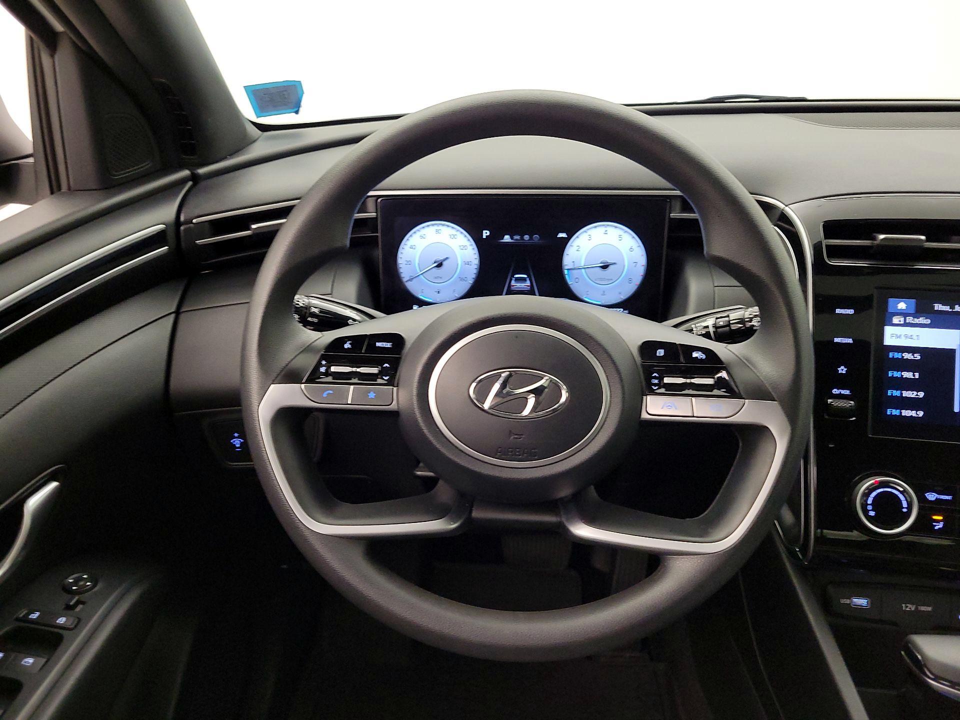 Thumbnail: 2022 Hyundai Santa Cruz - 10