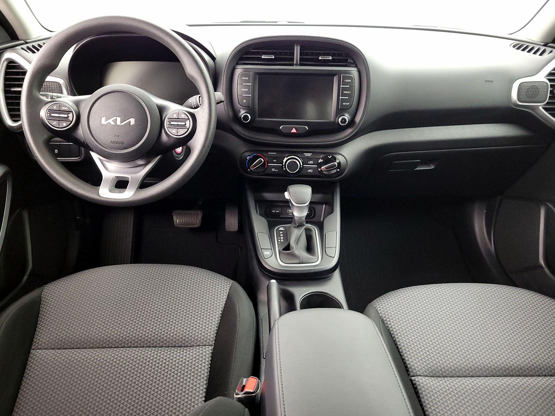 Thumbnail: 2023 Kia Soul - 9
