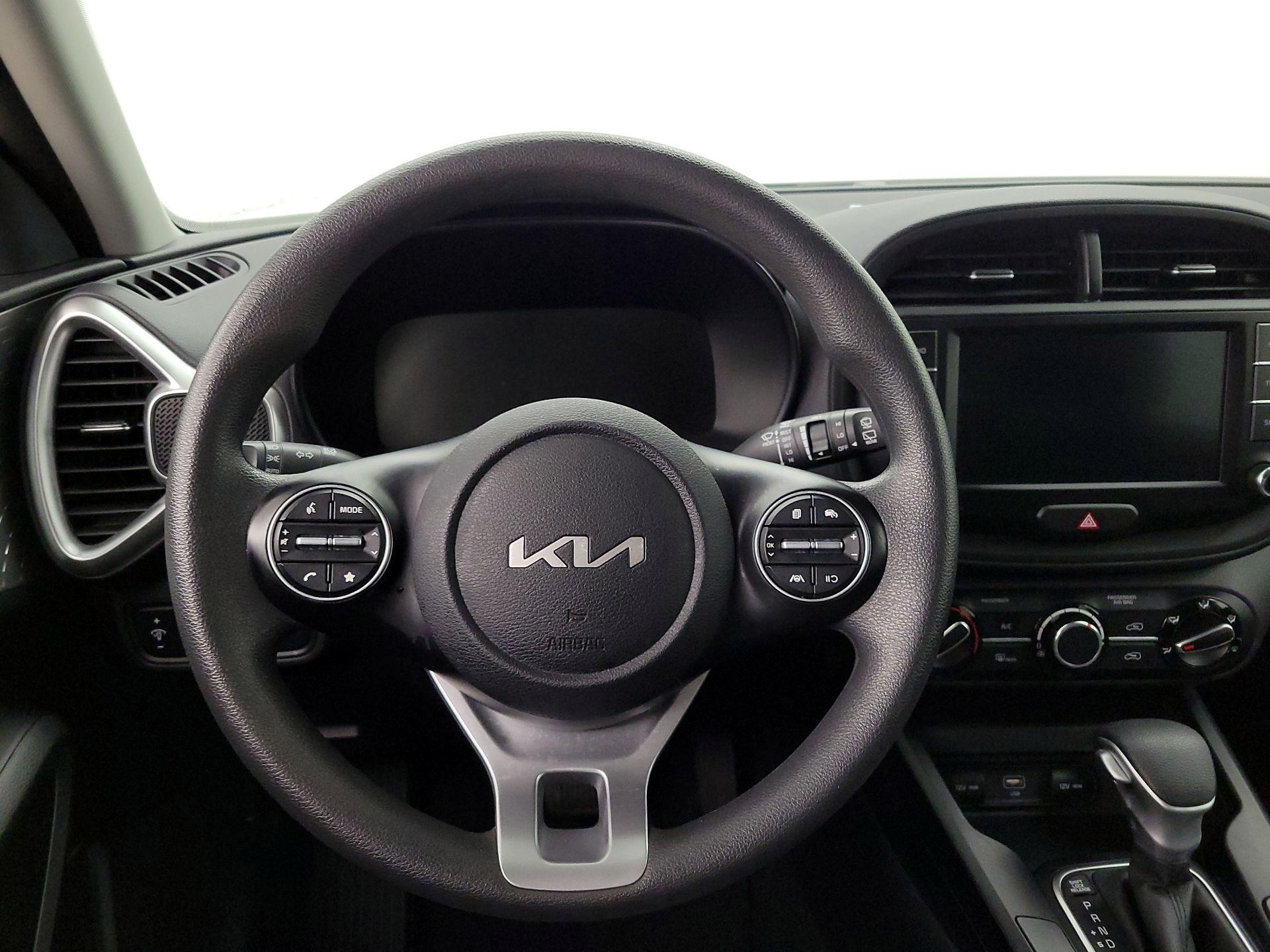 Thumbnail: 2023 Kia Soul - 10