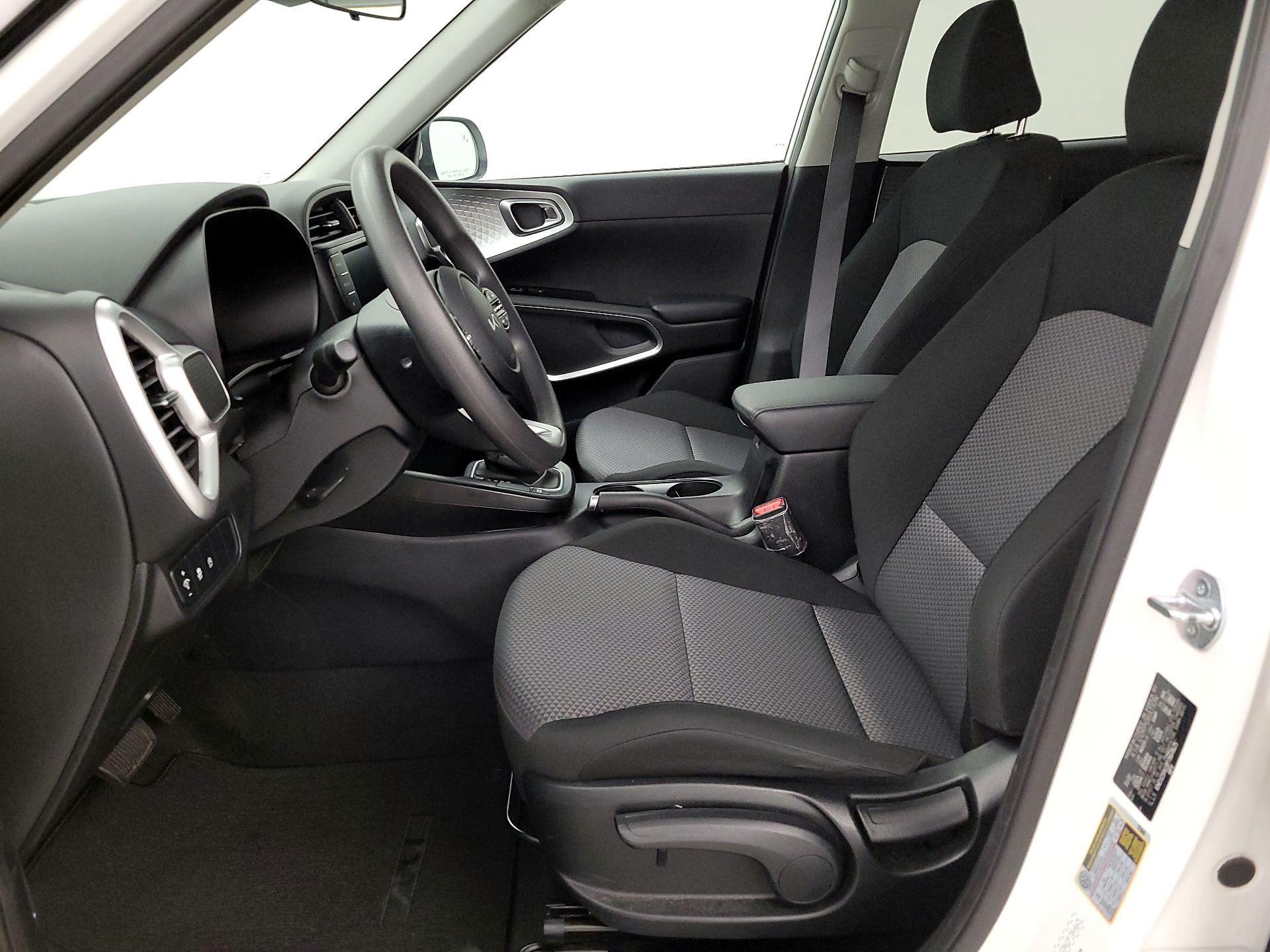 Thumbnail: 2023 Kia Soul - 11
