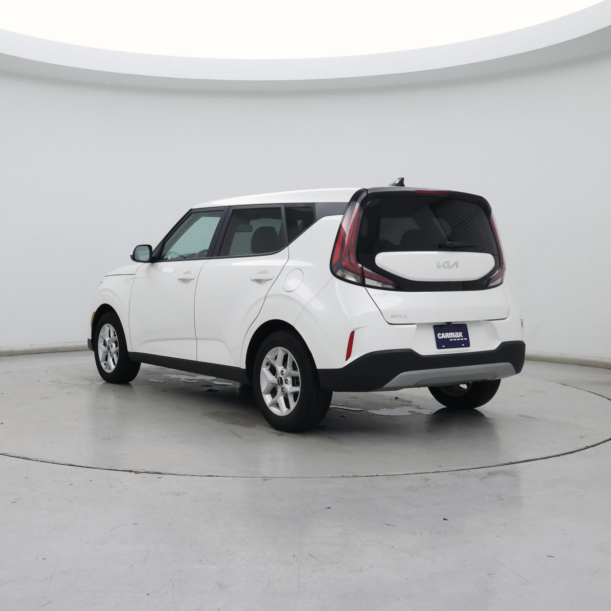 Thumbnail: 2023 Kia Soul - 2