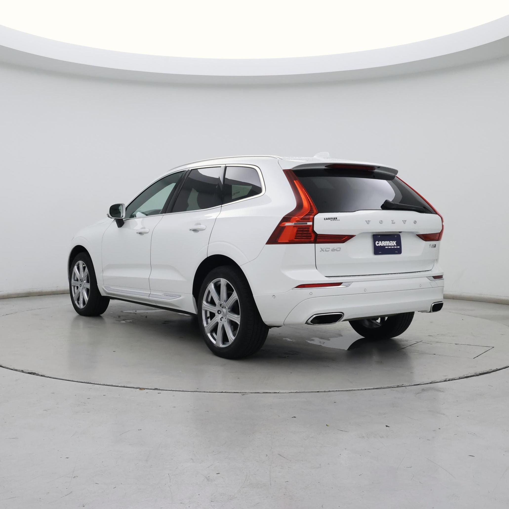 Thumbnail: 2019 Volvo XC60 - 2
