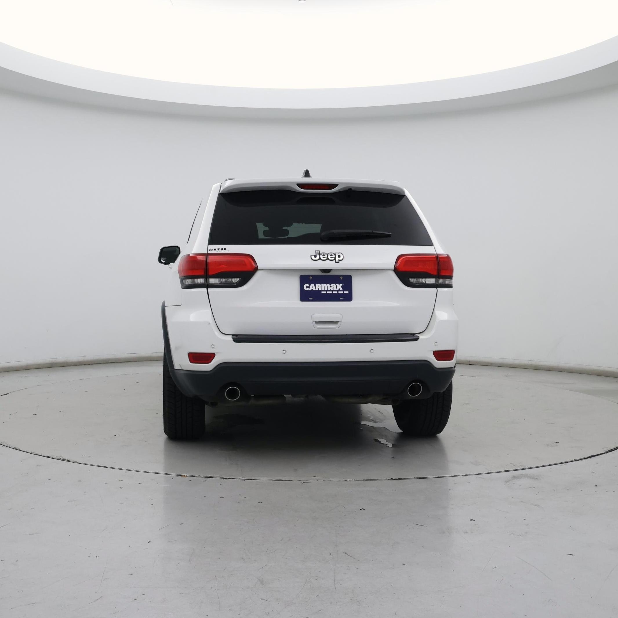 Thumbnail: 2017 Jeep Grand Cherokee - 6