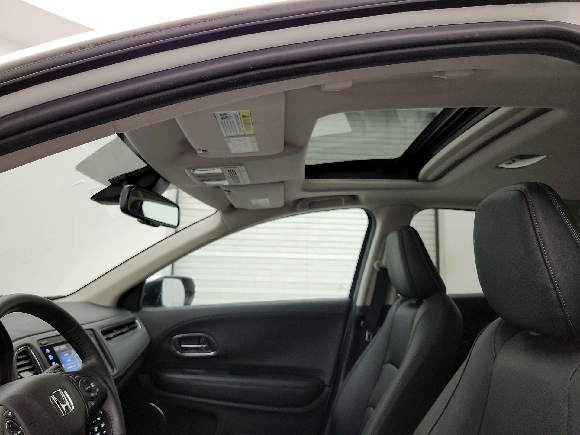 Thumbnail: 2020 Honda HR-V - 19