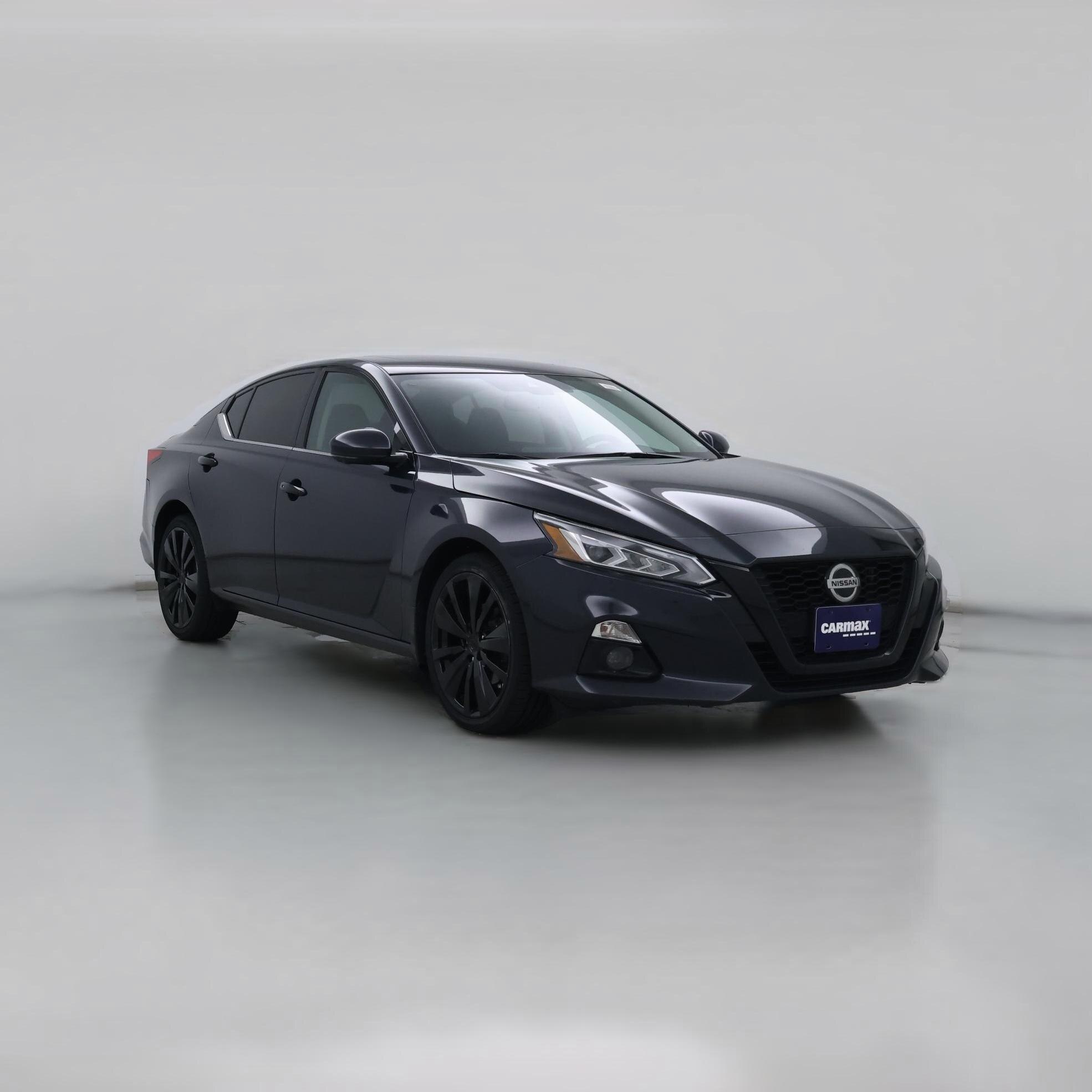 Thumbnail: 2020 Nissan Altima - 1