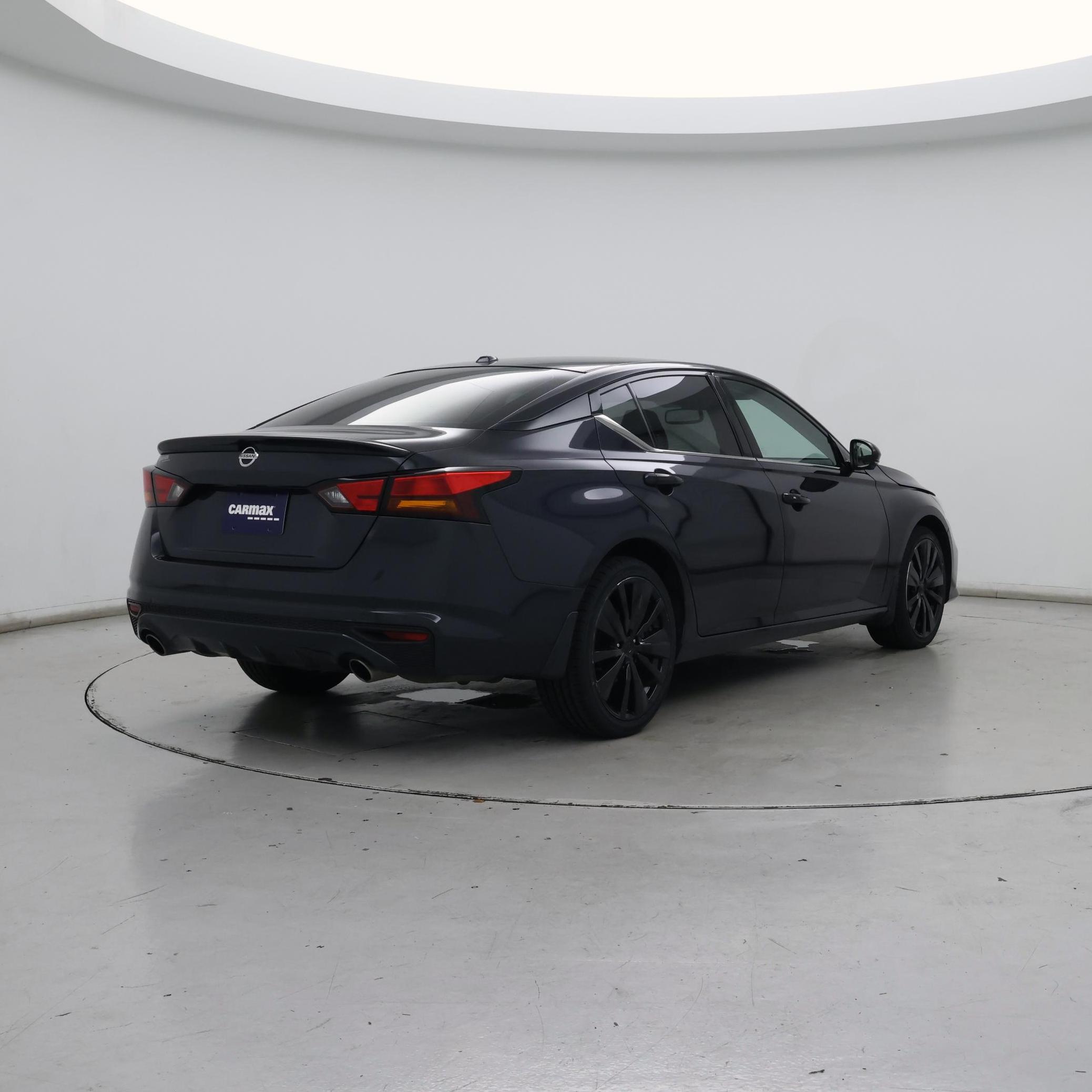 Thumbnail: 2020 Nissan Altima - 8