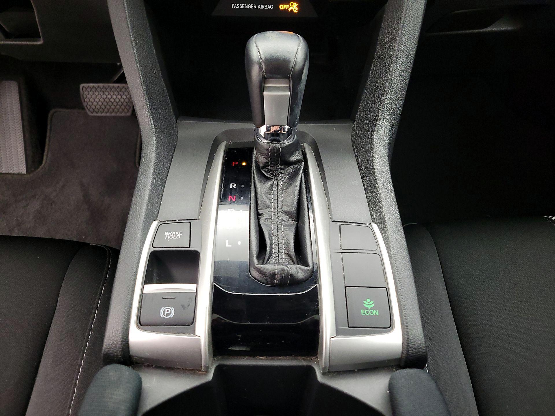 Thumbnail: 2019 Honda Civic - 17