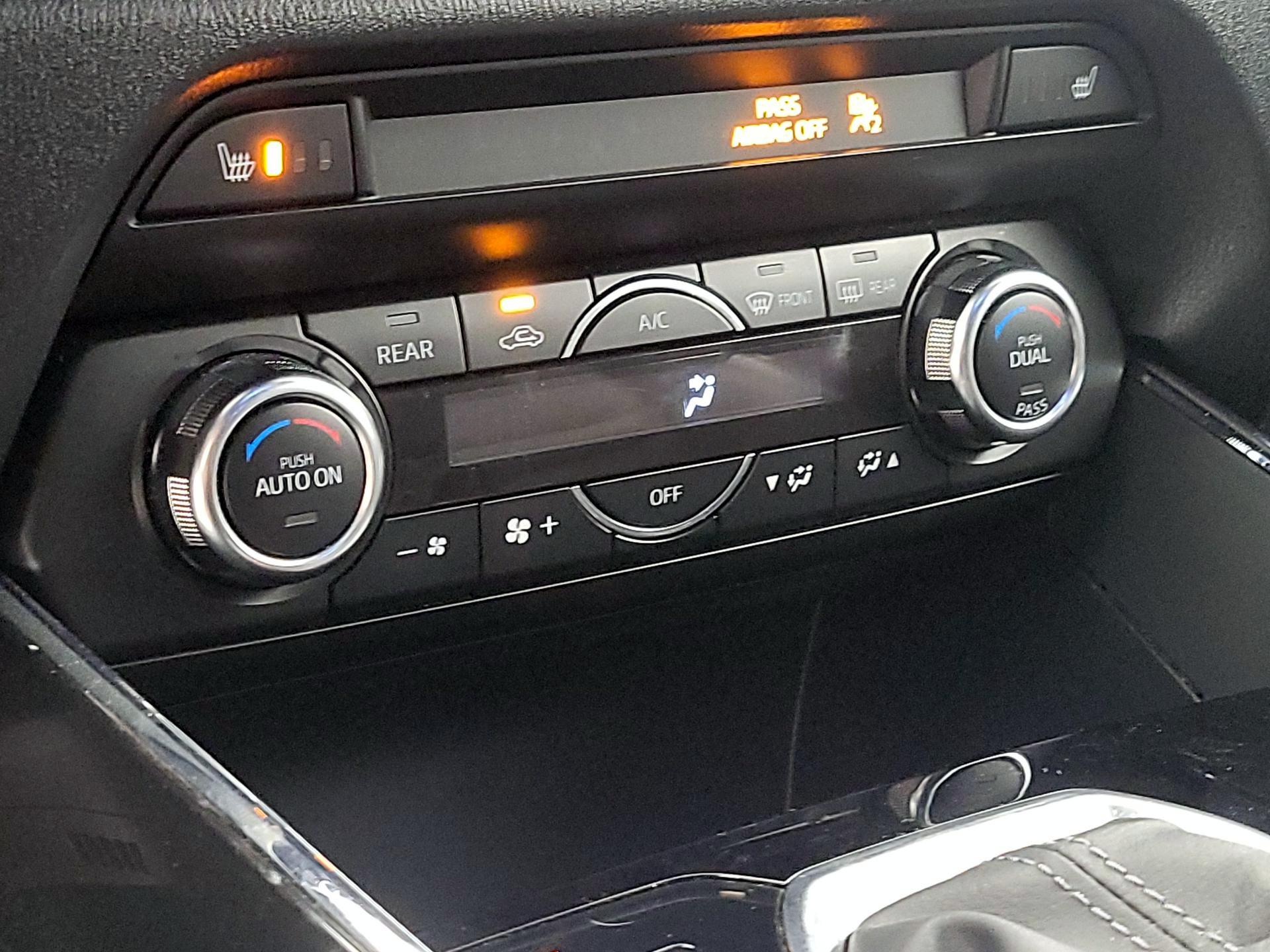 Thumbnail: 2016 Mazda CX-9 - 17