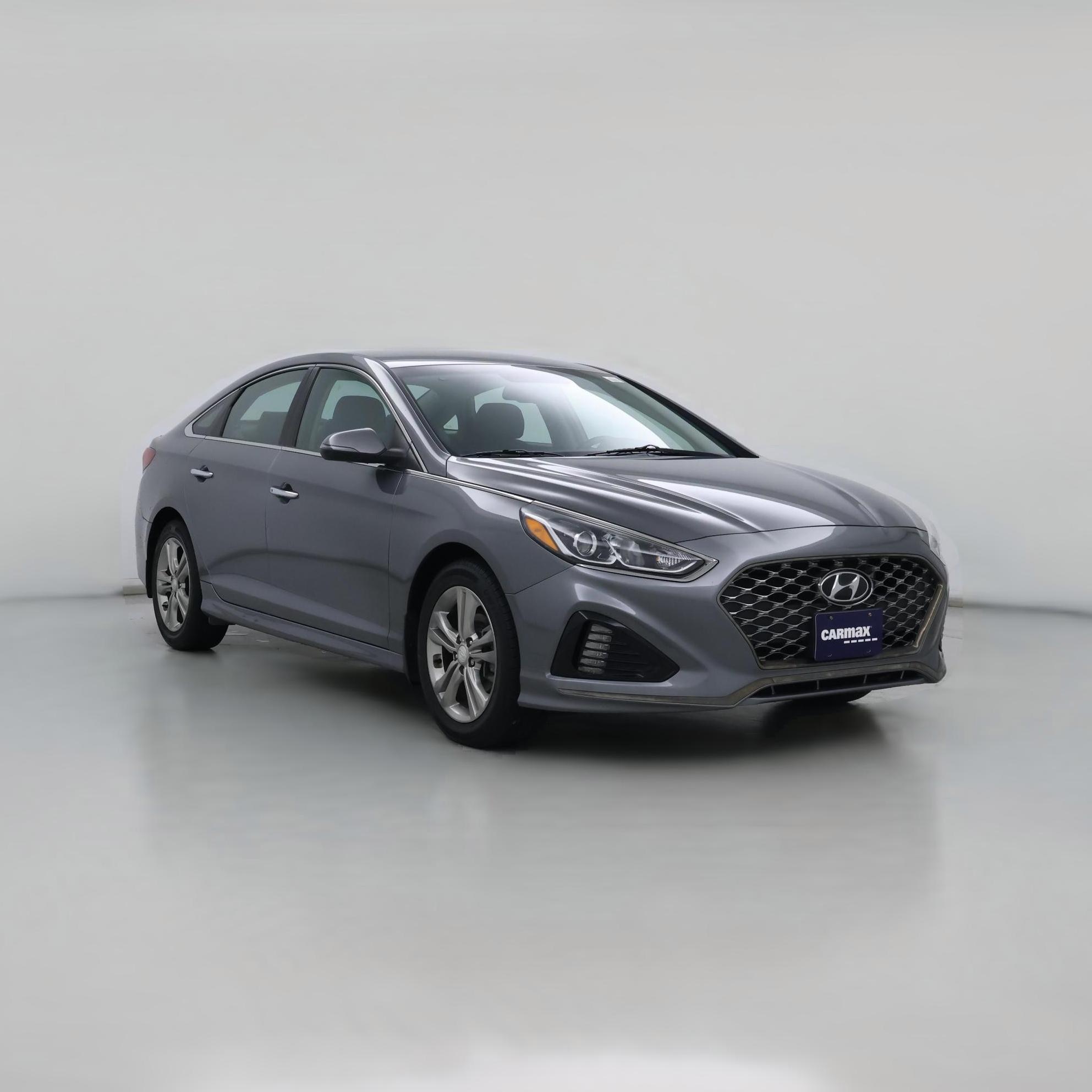 Thumbnail: 2019 Hyundai Sonata - 1