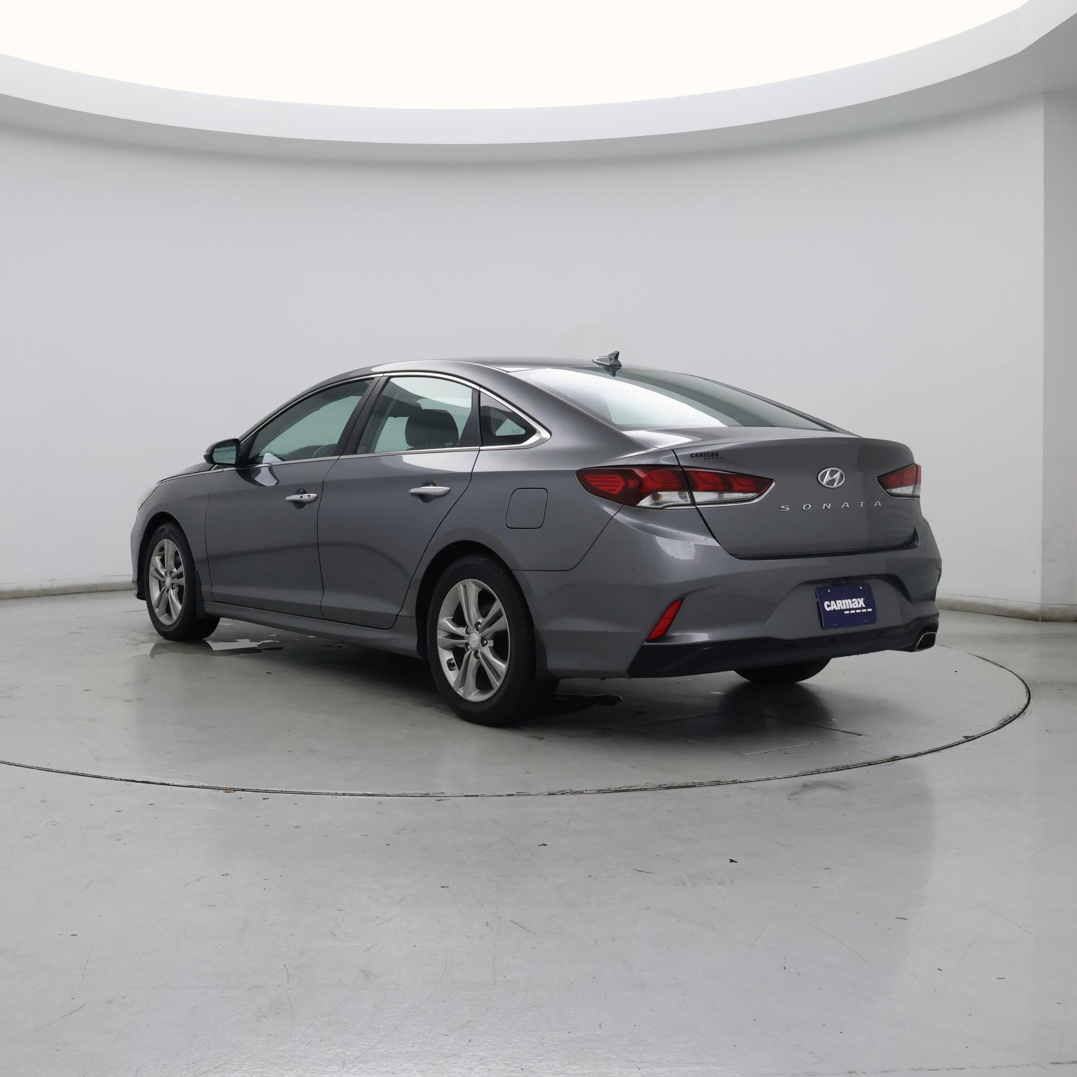 Thumbnail: 2019 Hyundai Sonata - 2