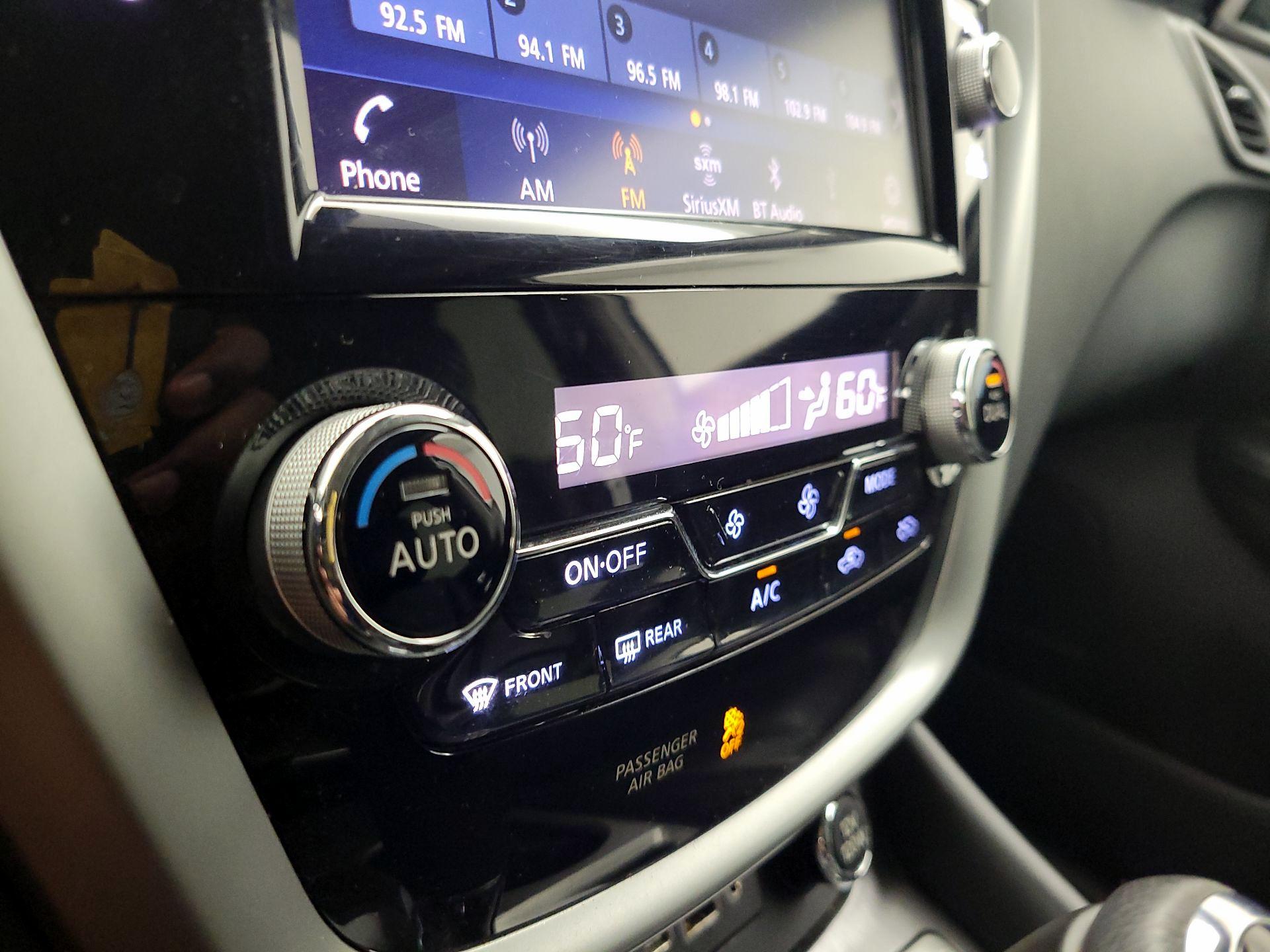 Thumbnail: 2020 Nissan Murano - 16