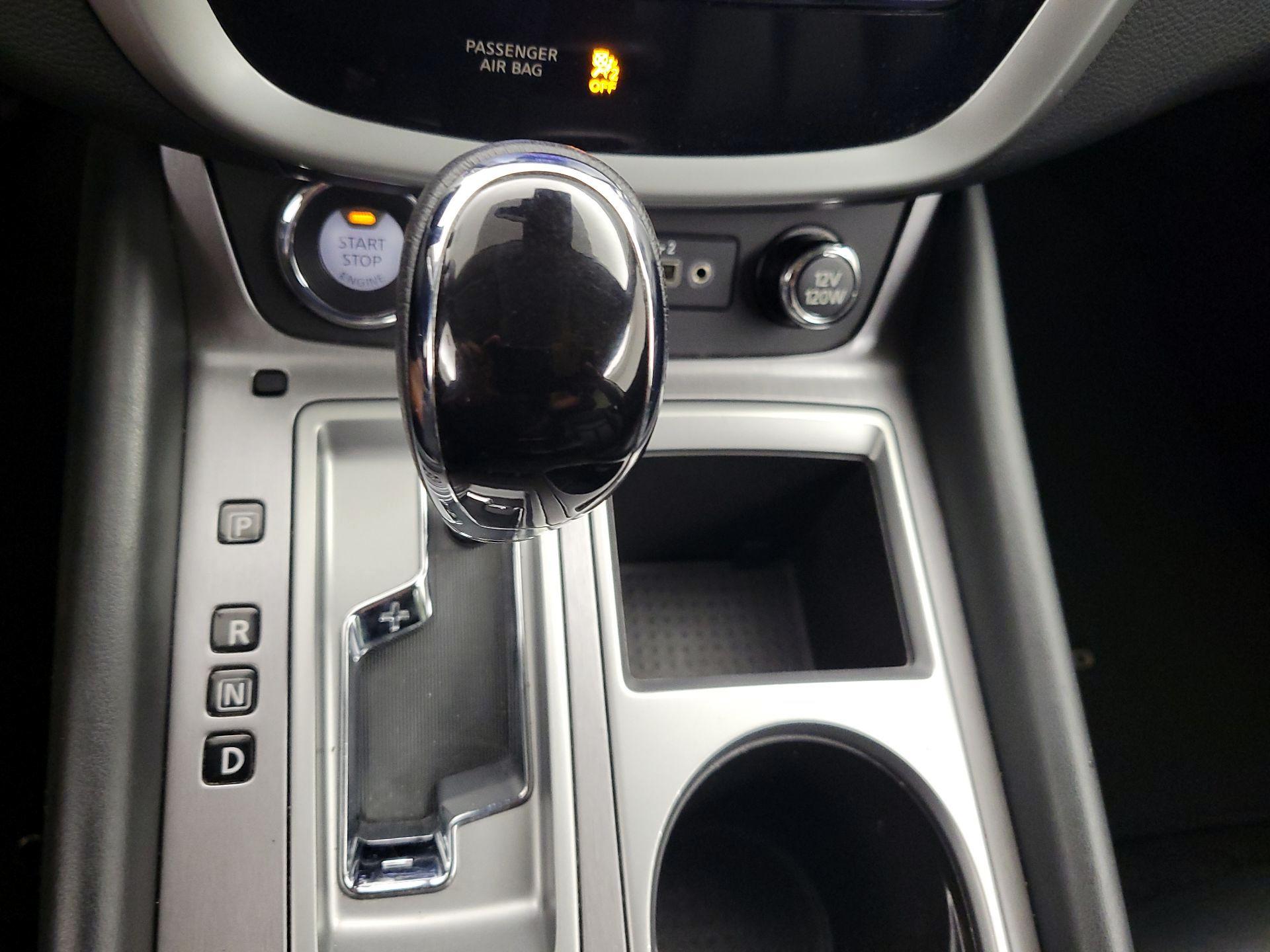 Thumbnail: 2020 Nissan Murano - 17