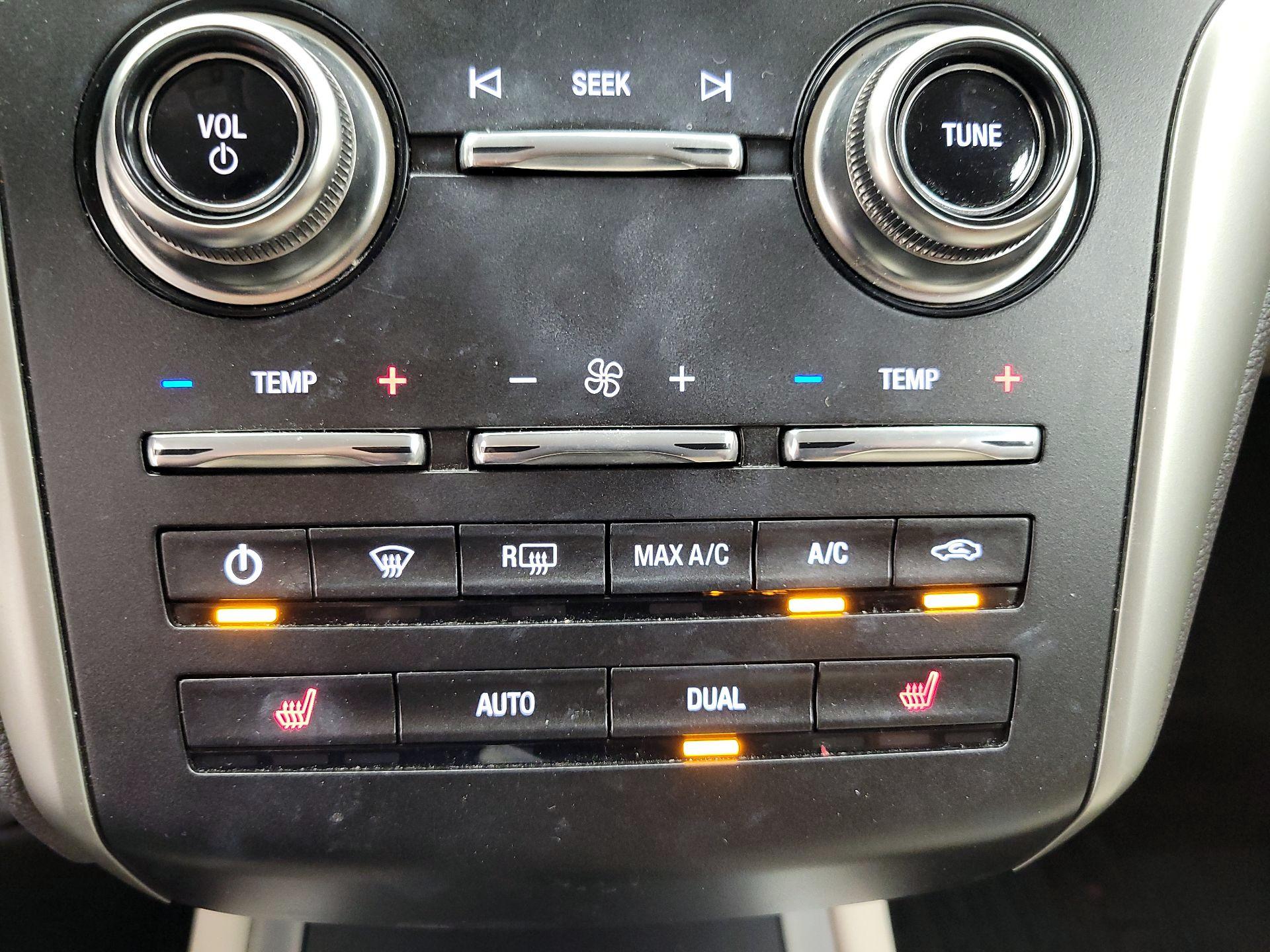 Thumbnail: 2019 Lincoln MKC - 16