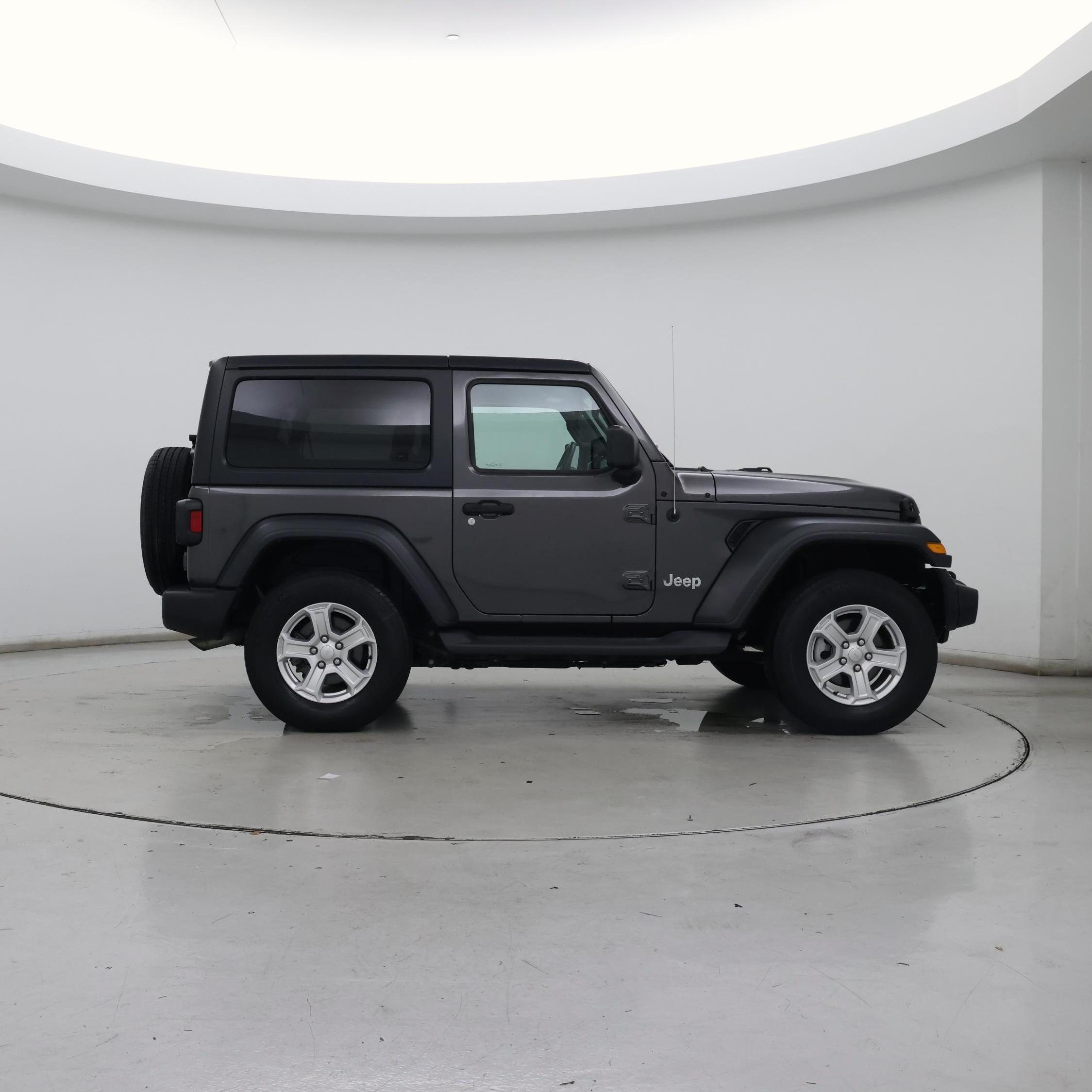 Thumbnail: 2019 Jeep Wrangler - 7