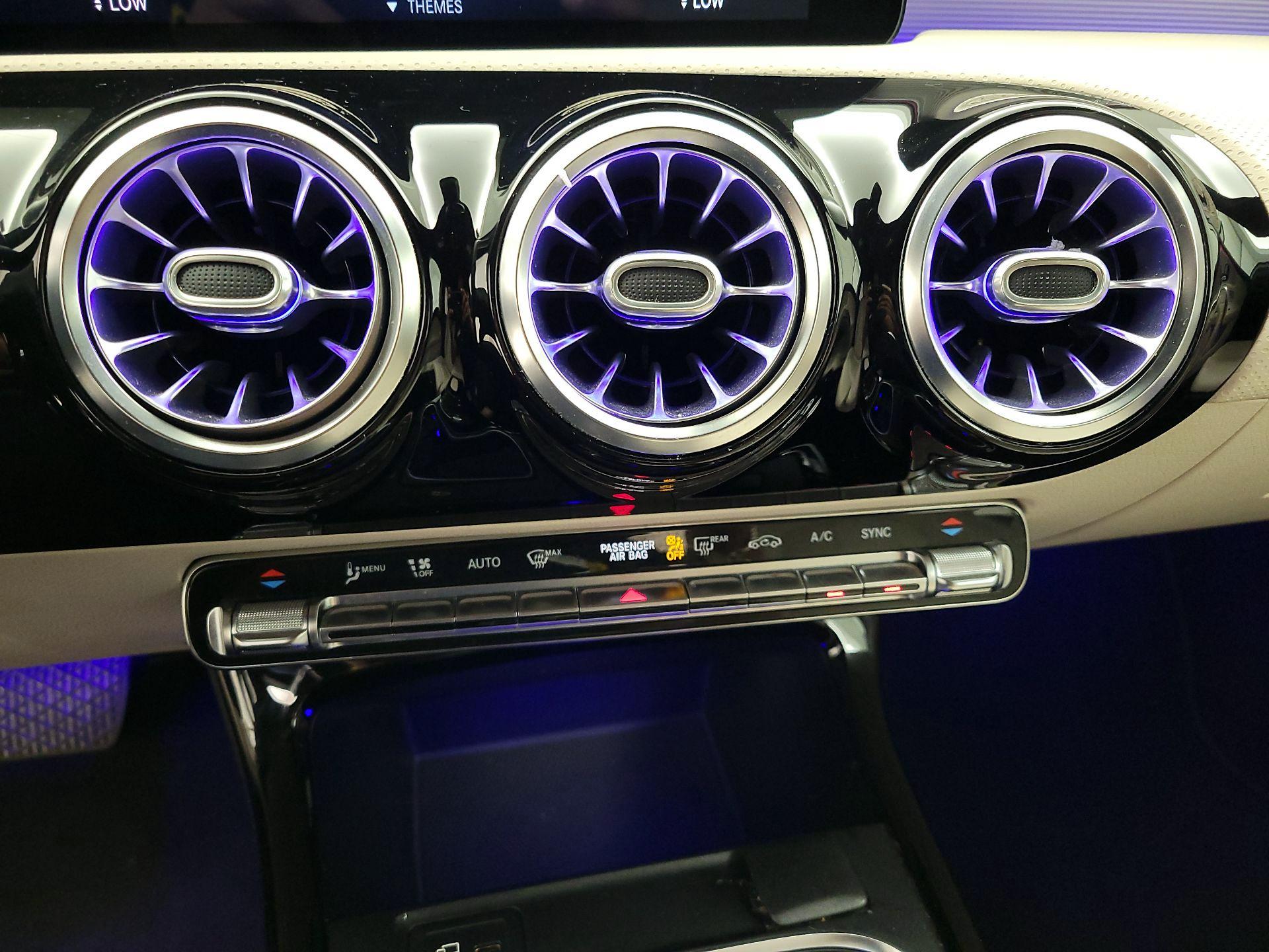 Thumbnail: 2021 Mercedes-Benz A-Class - 16