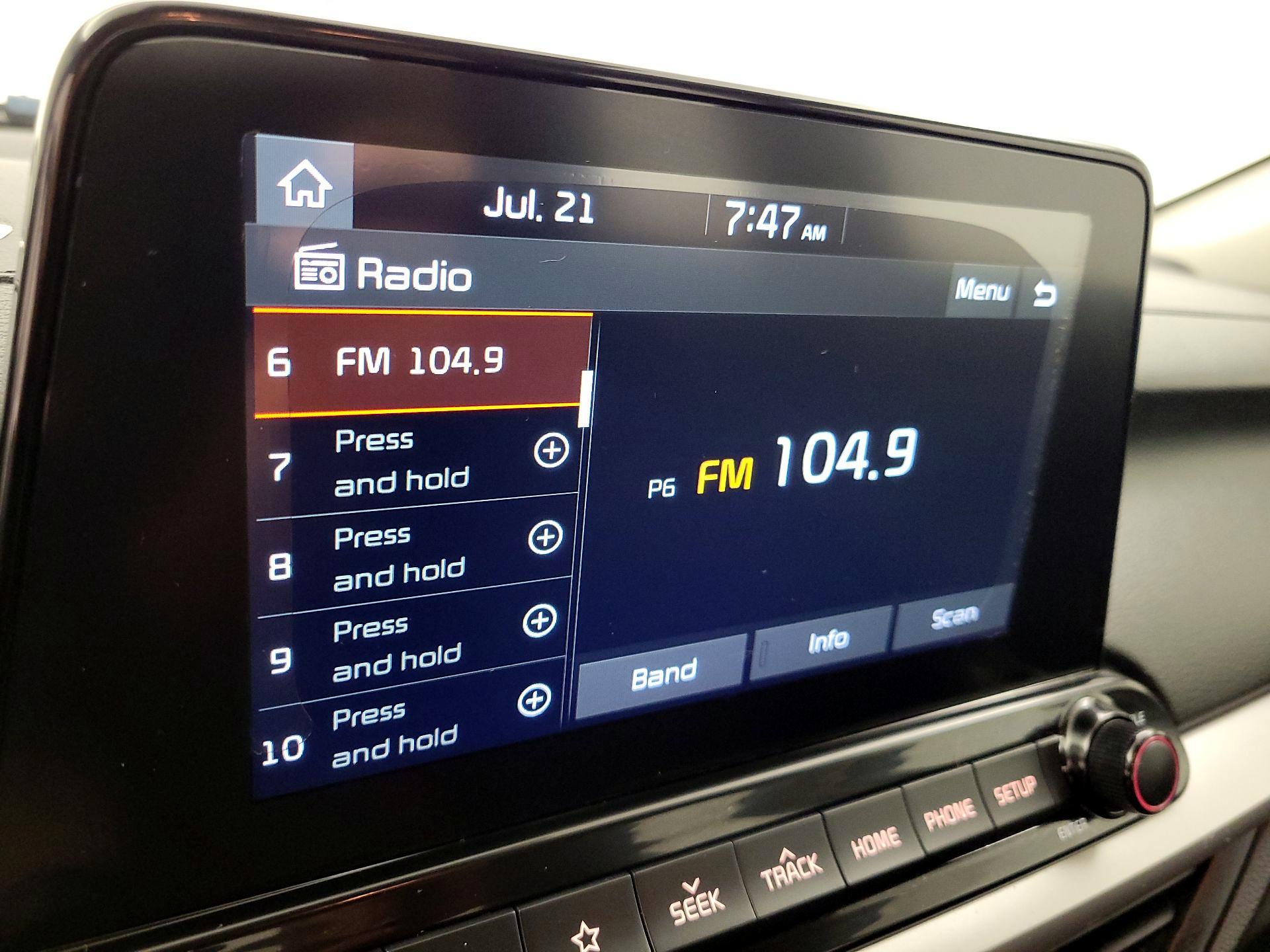 Thumbnail: 2020 Kia Forte - 15
