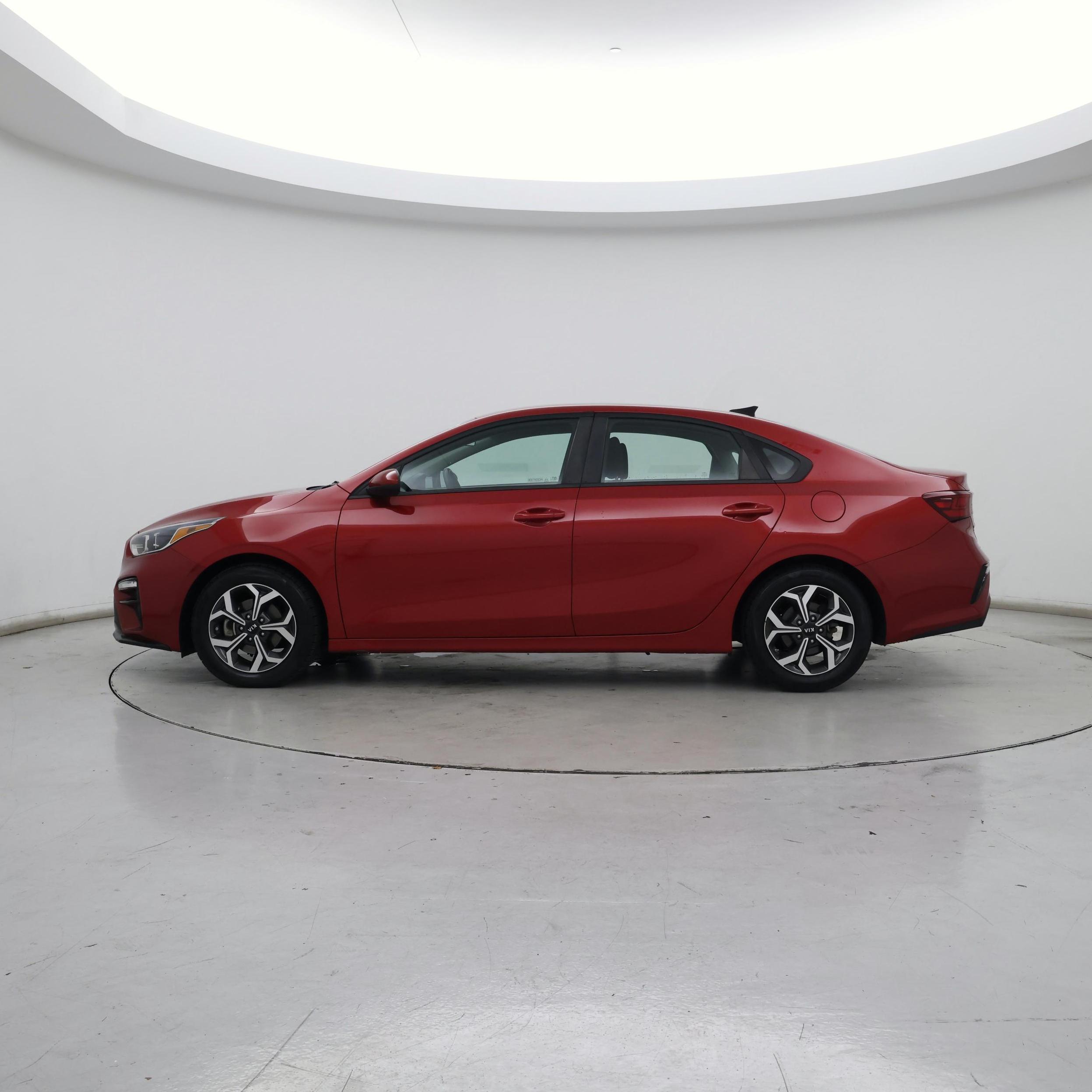 Thumbnail: 2020 Kia Forte - 3