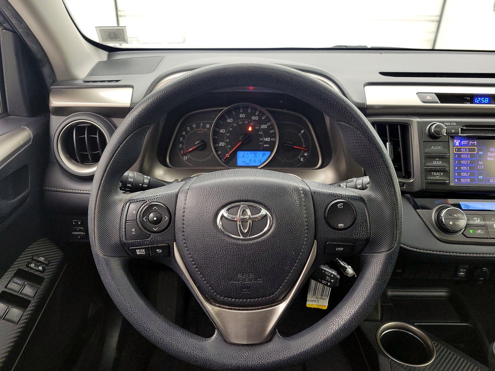 Thumbnail: 2013 Toyota RAV4 - 10