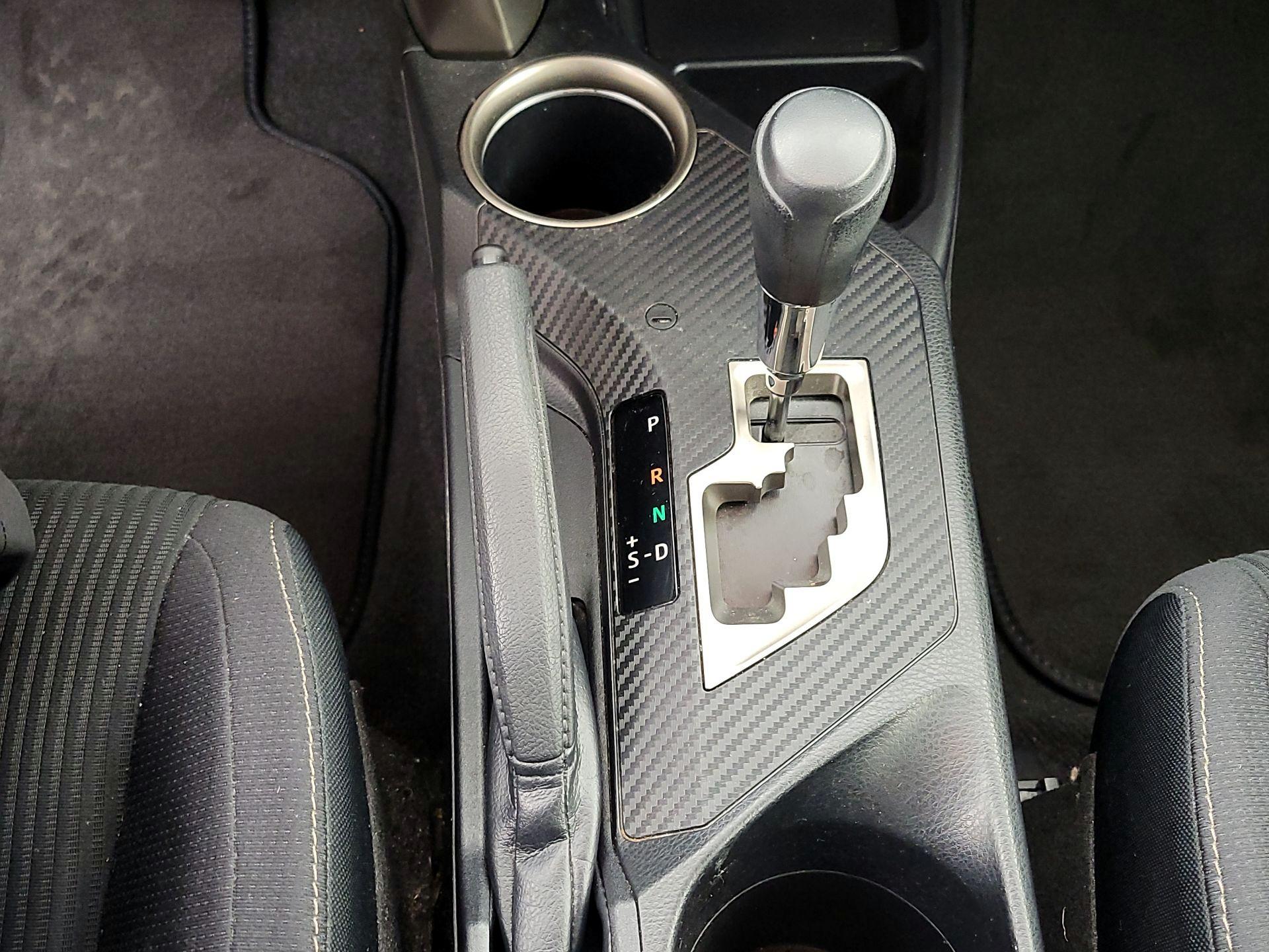 Thumbnail: 2013 Toyota RAV4 - 17
