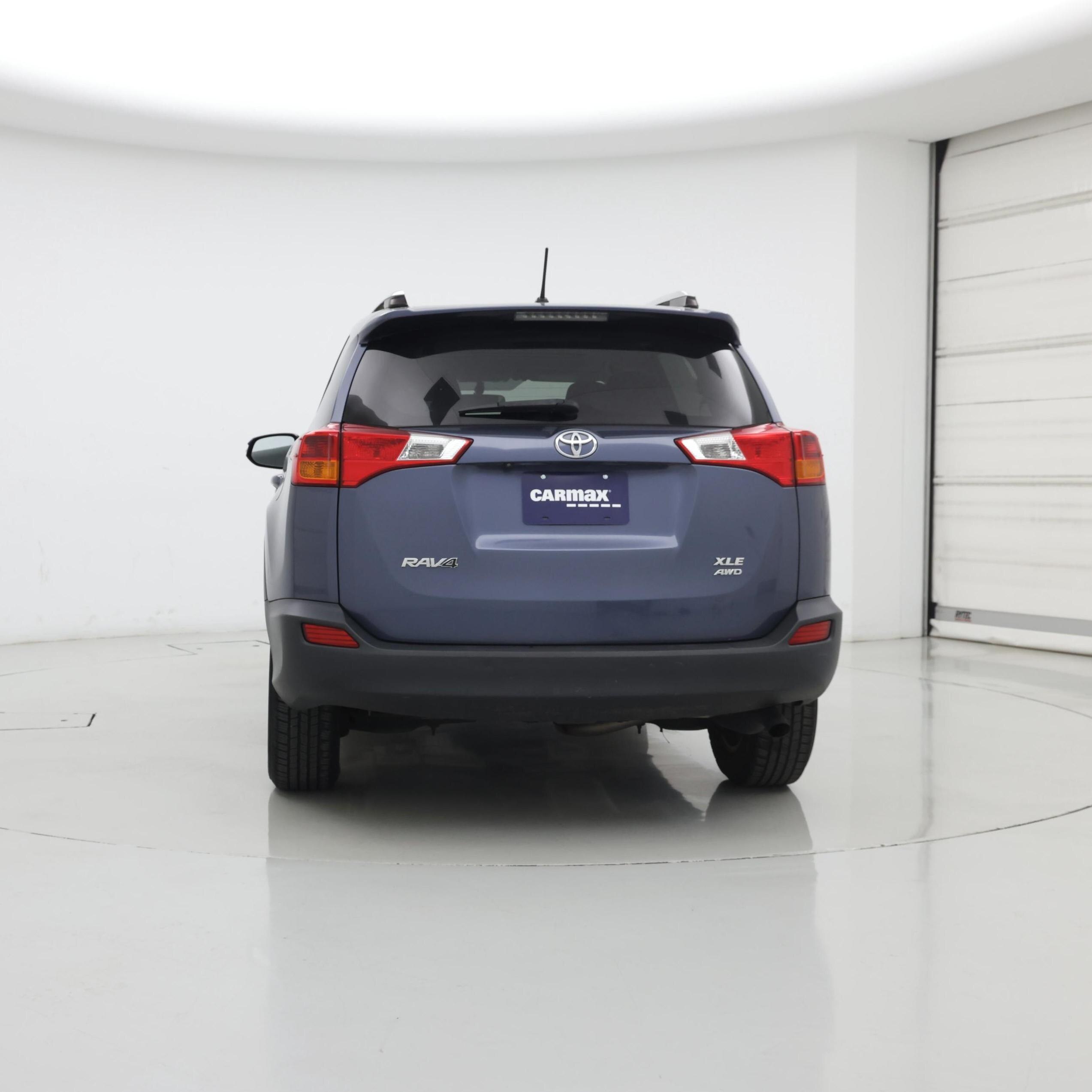 Thumbnail: 2013 Toyota RAV4 - 6