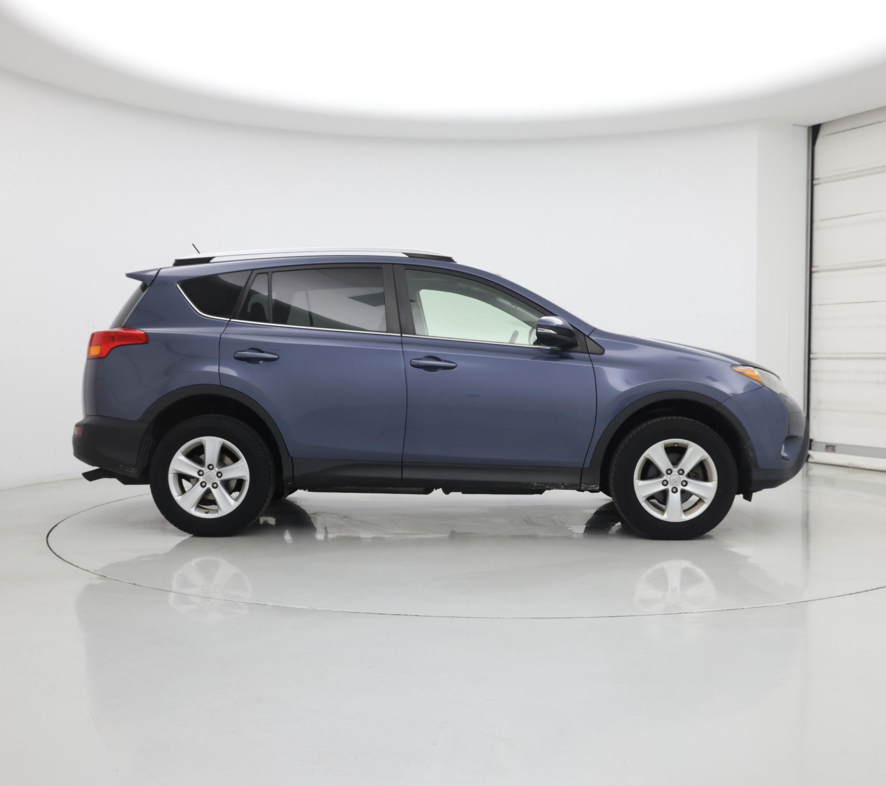 Thumbnail: 2013 Toyota RAV4 - 7