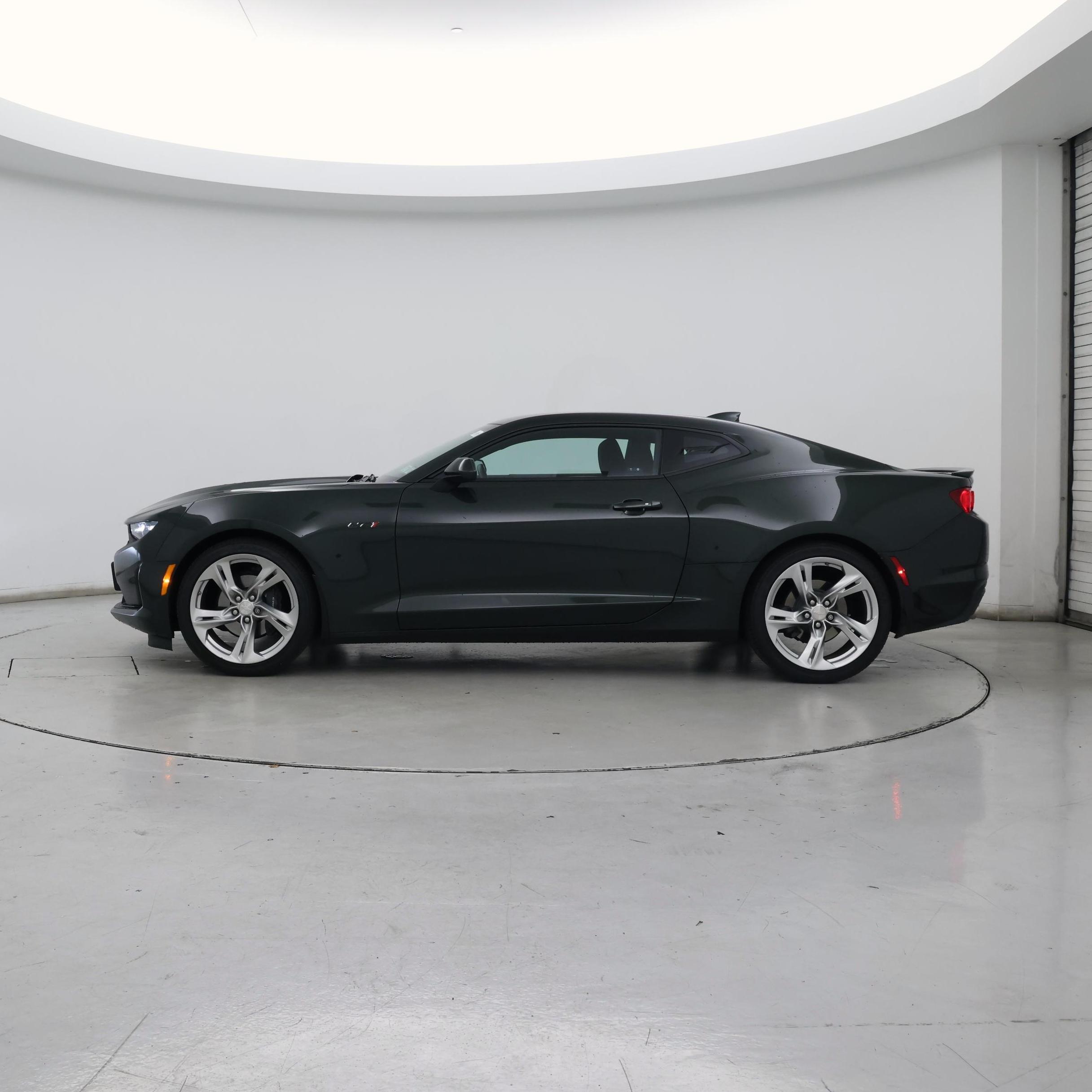 Thumbnail: 2020 Chevrolet Camaro - 3