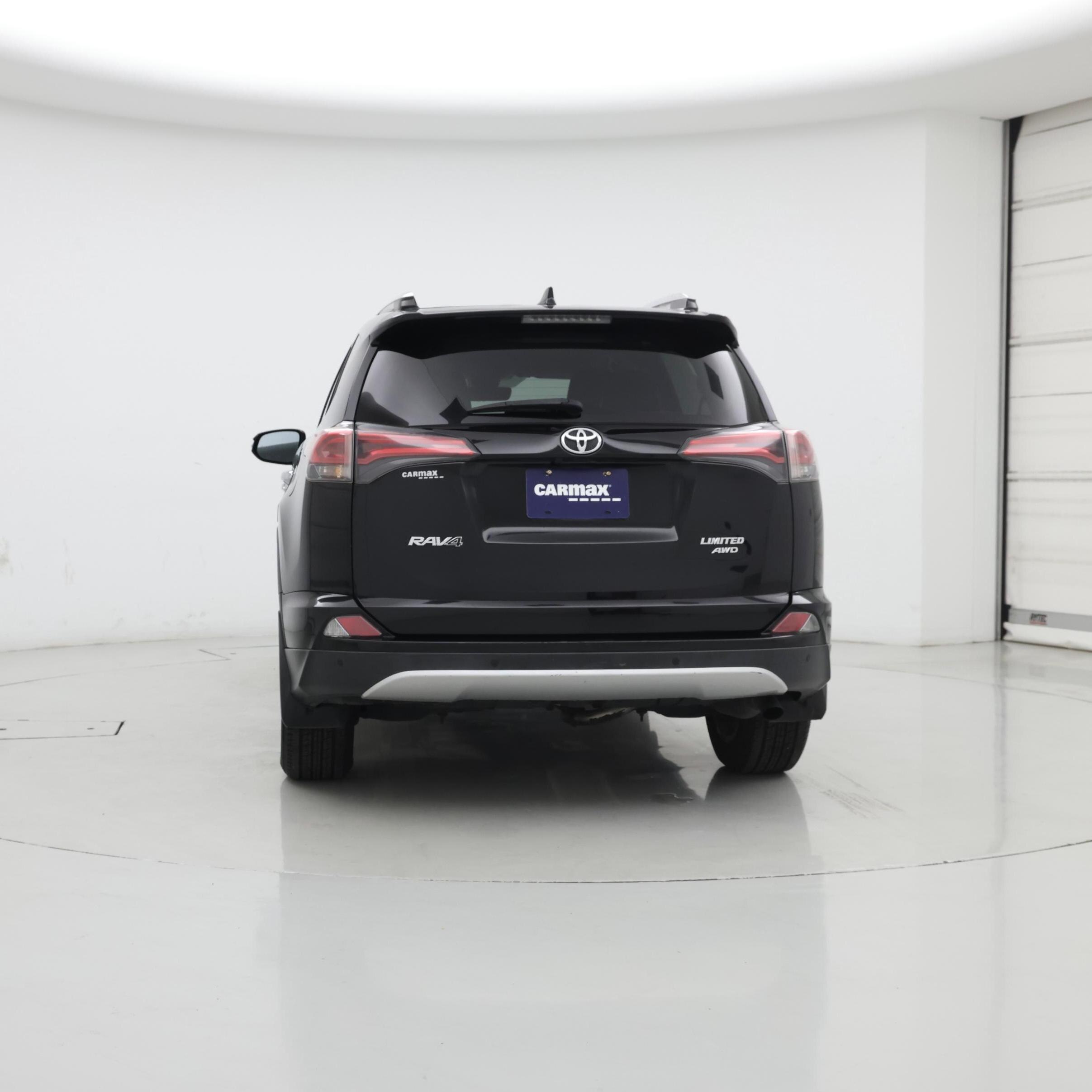 Thumbnail: 2016 Toyota RAV4 - 6
