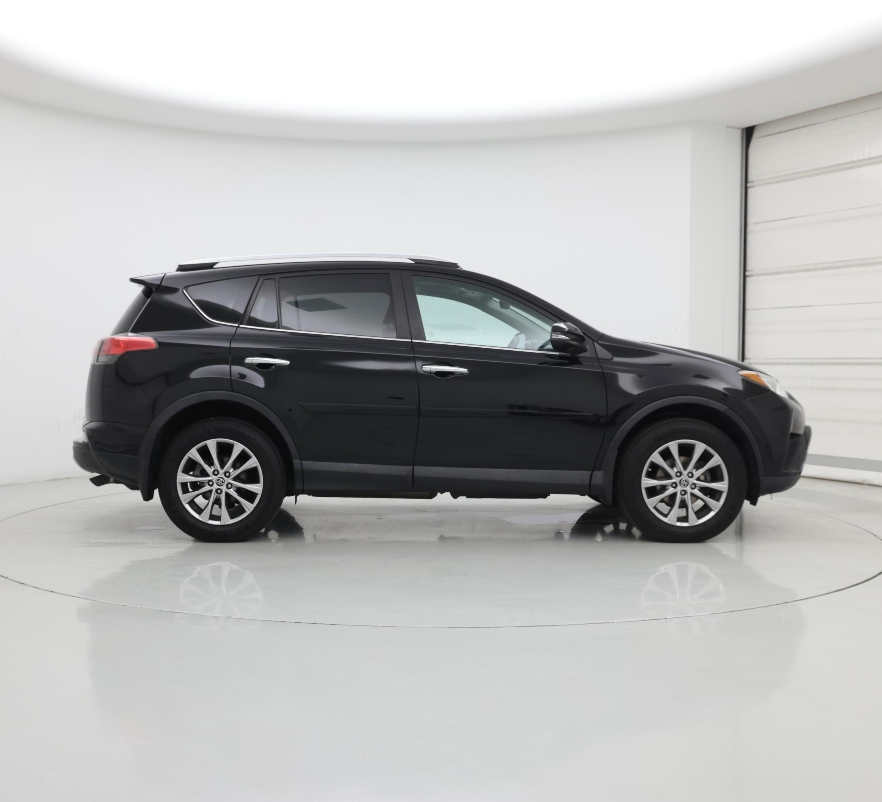 Thumbnail: 2016 Toyota RAV4 - 7