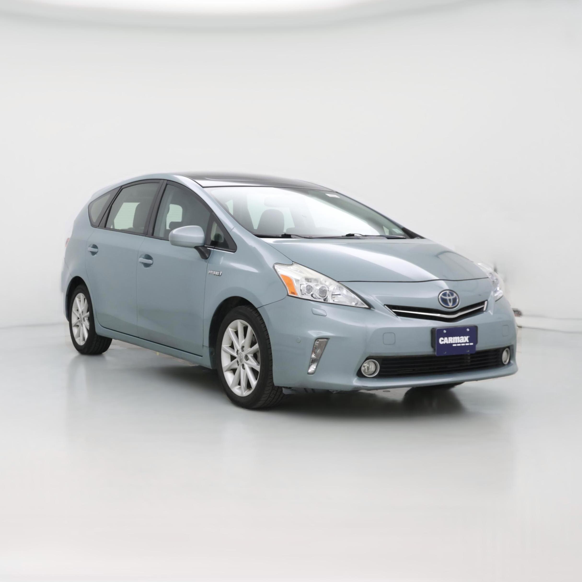 Thumbnail: 2014 Toyota Prius v - 1