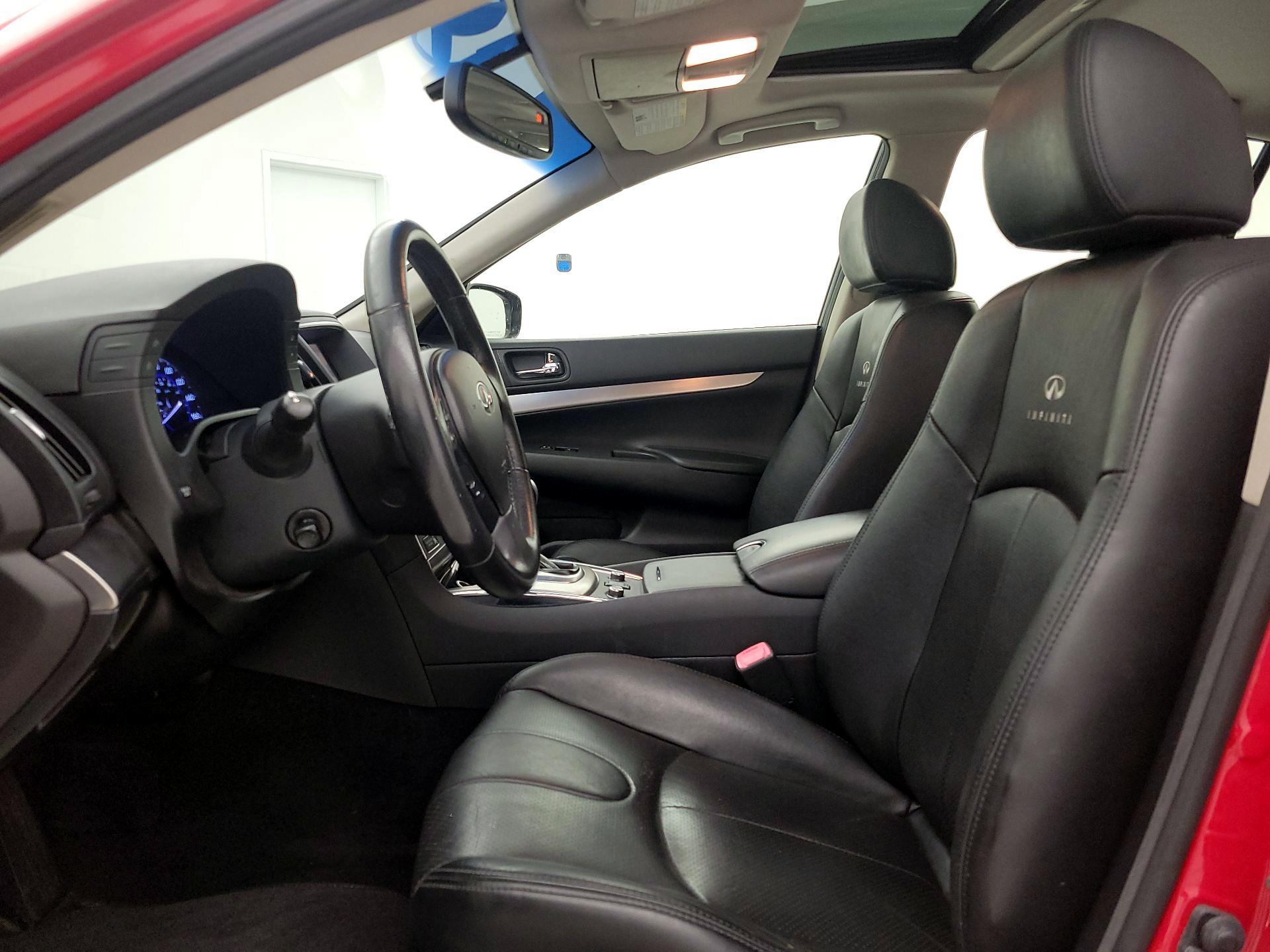 Thumbnail: 2013 INFINITI G37 - 11