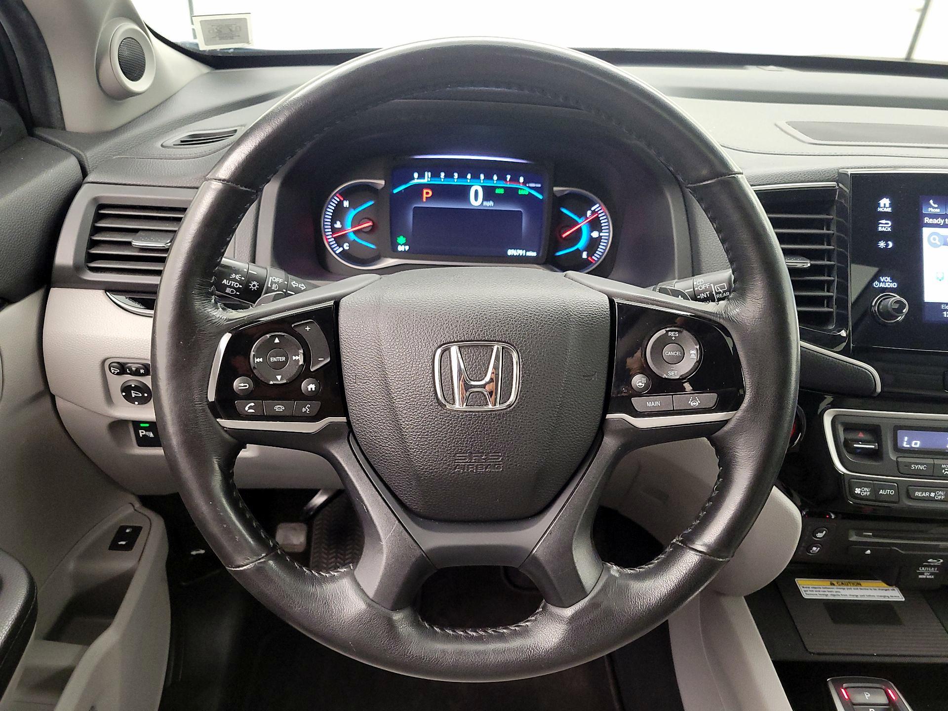 Thumbnail: 2019 Honda Pilot - 10