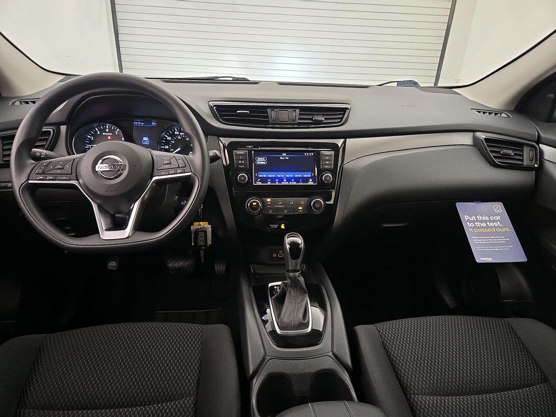 Thumbnail: 2019 Nissan Rogue Sport - 9