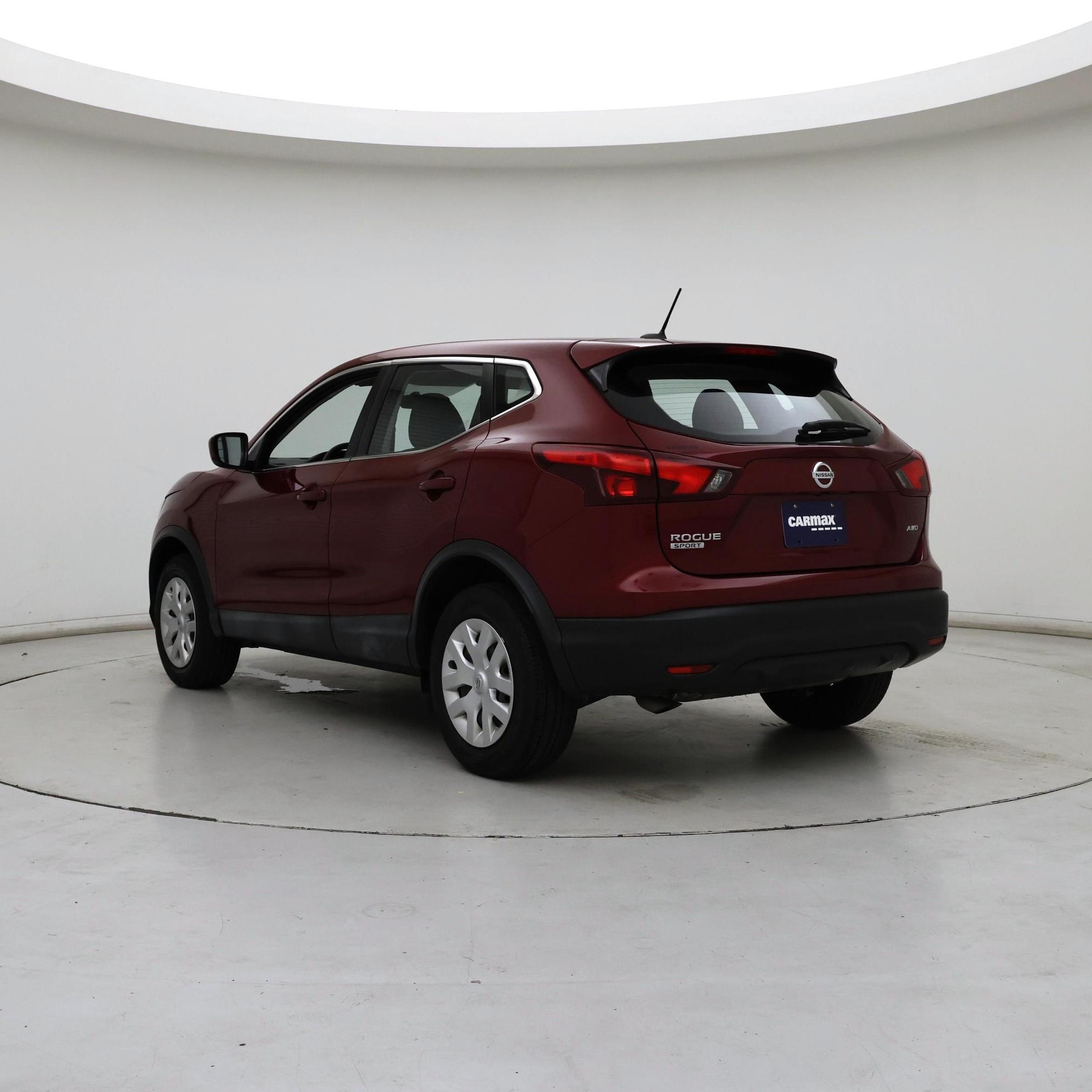 Thumbnail: 2019 Nissan Rogue Sport - 2
