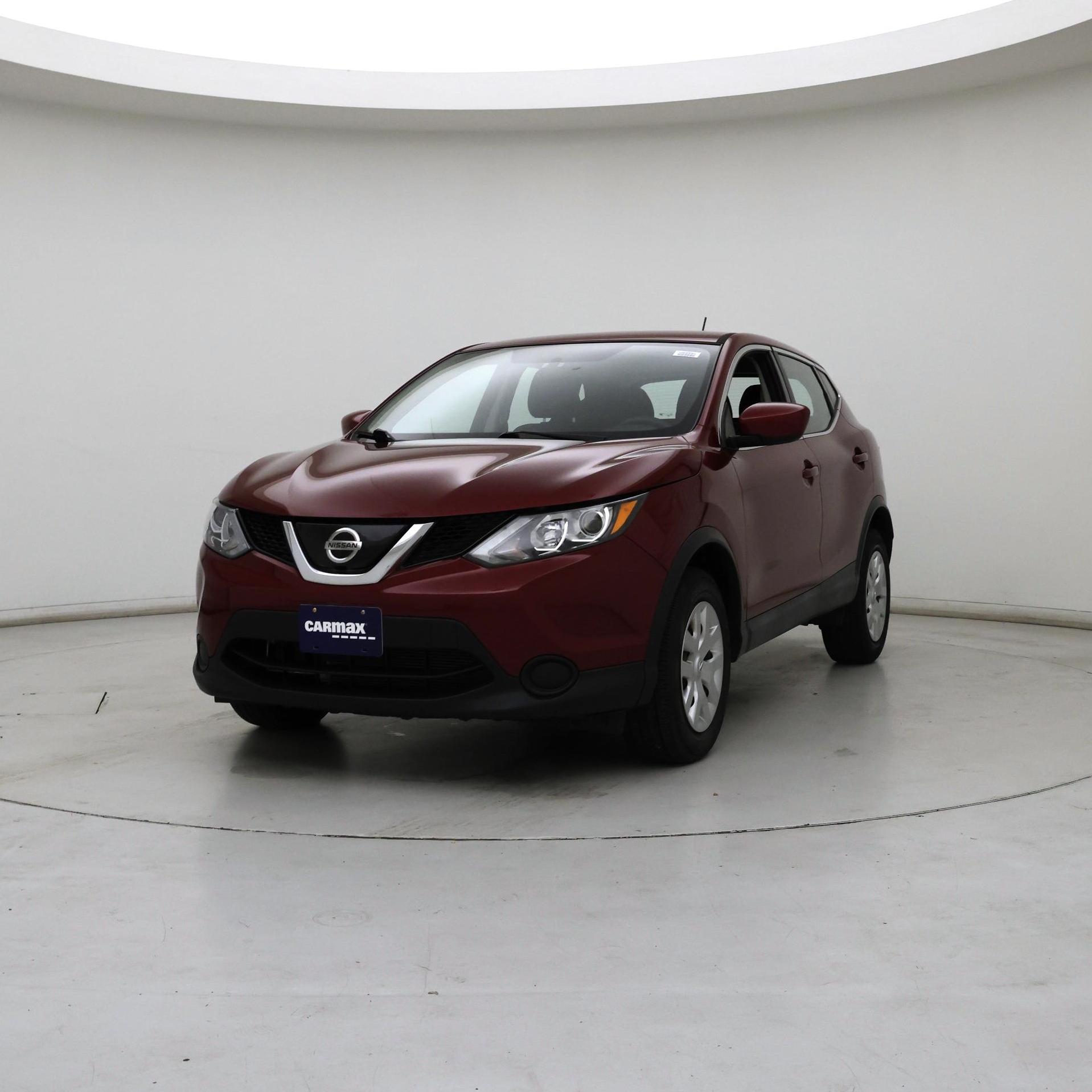 Thumbnail: 2019 Nissan Rogue Sport - 4