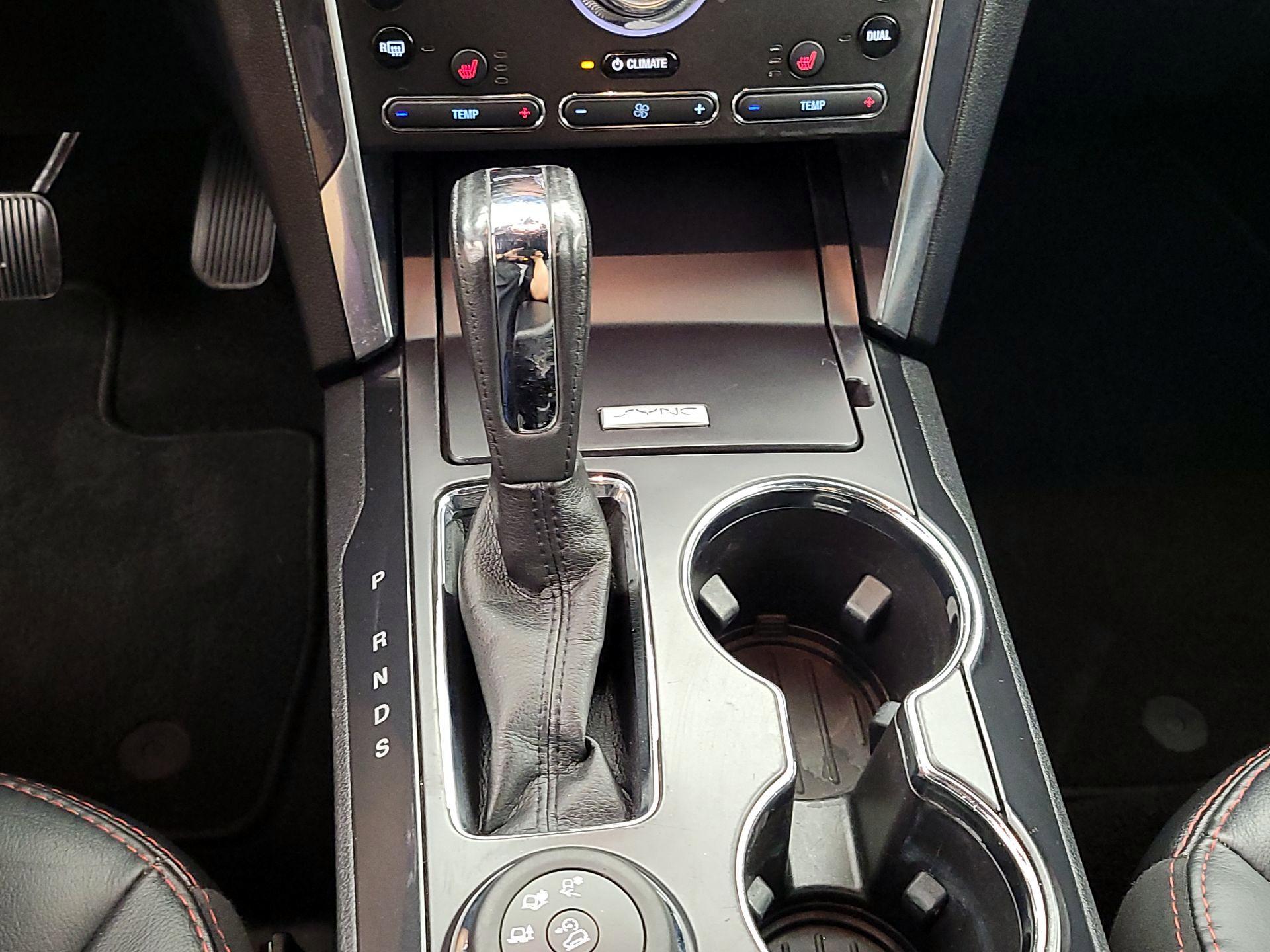 Thumbnail: 2019 Ford Explorer - 18