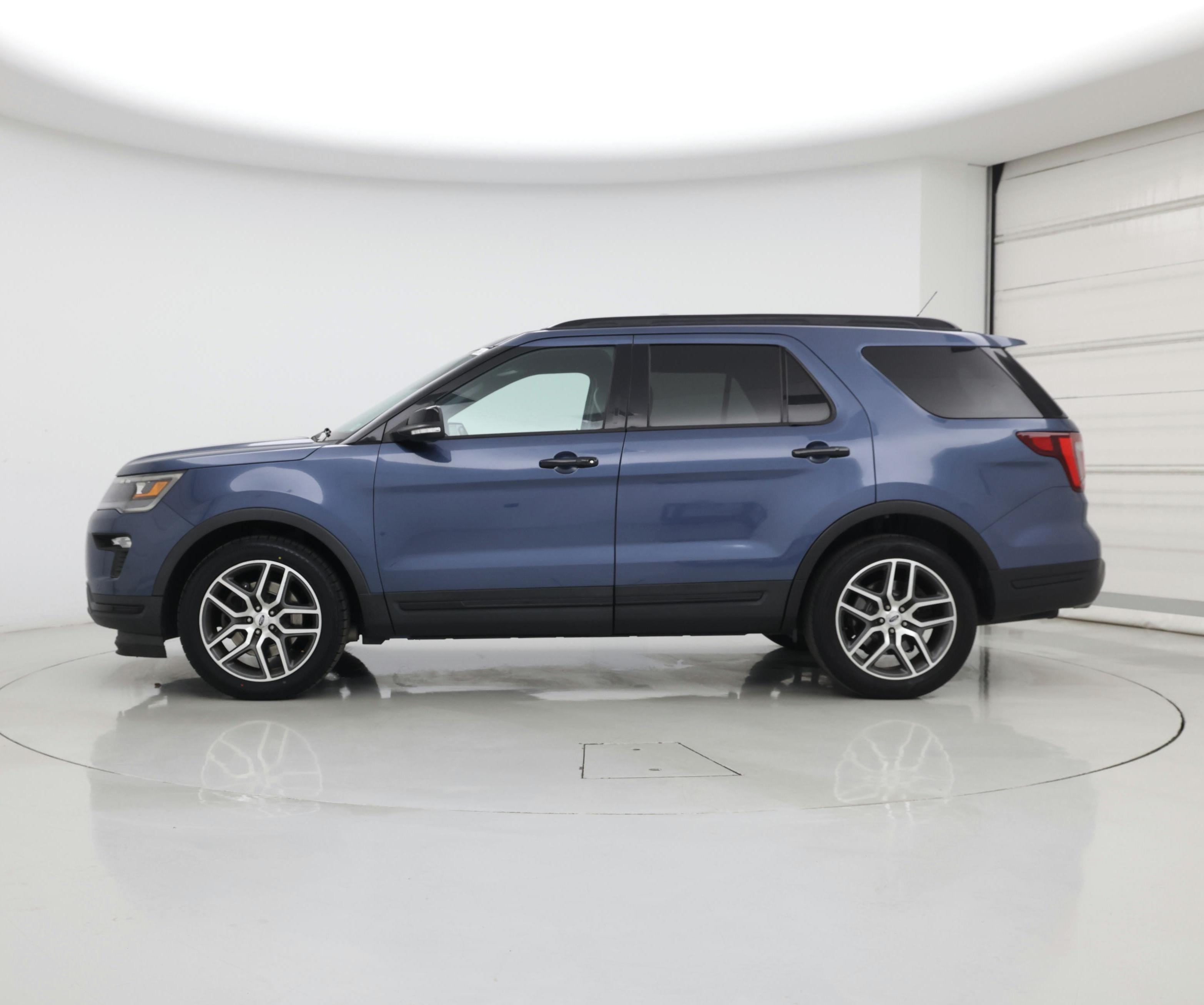 Thumbnail: 2019 Ford Explorer - 3
