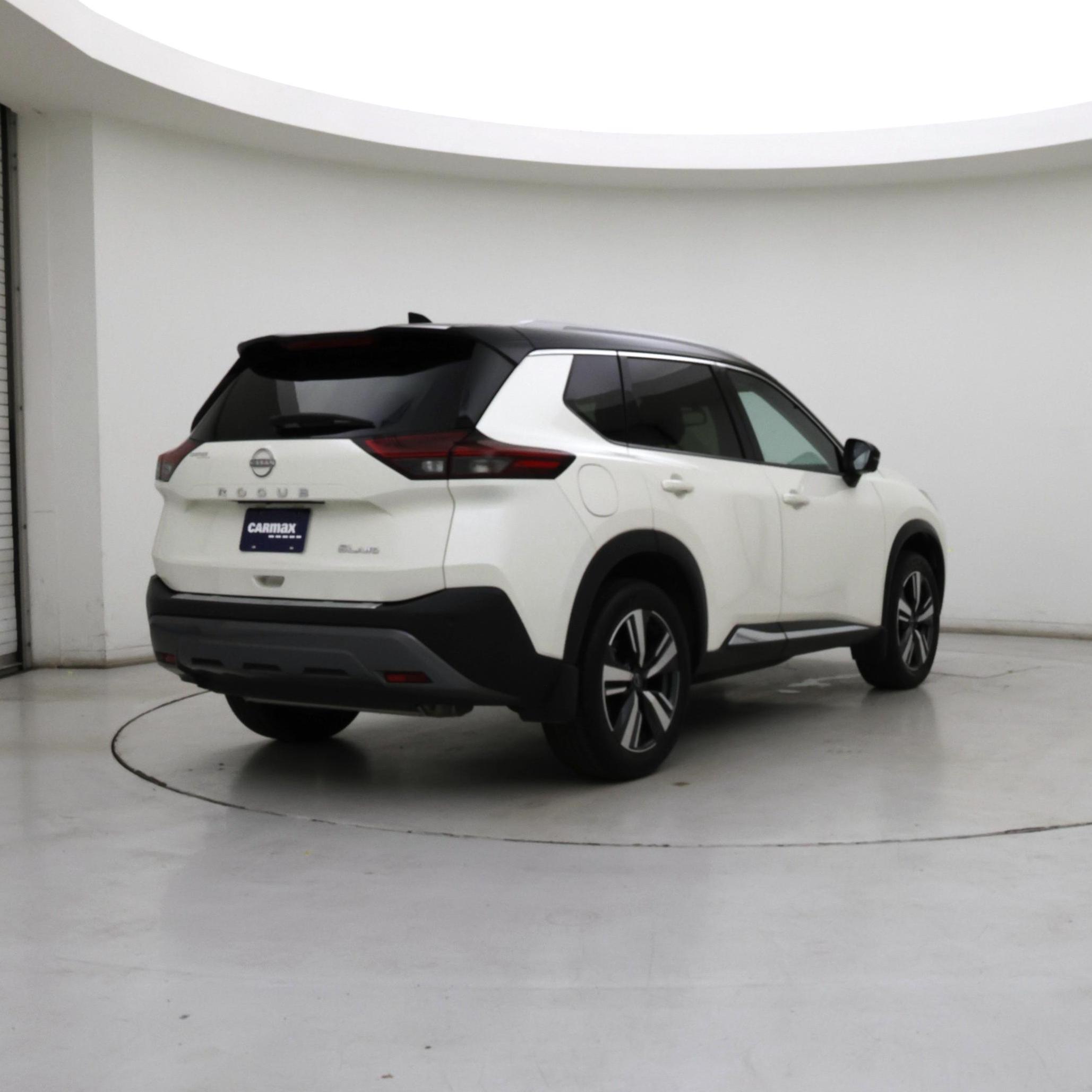 Thumbnail: 2023 Nissan Rogue - 8