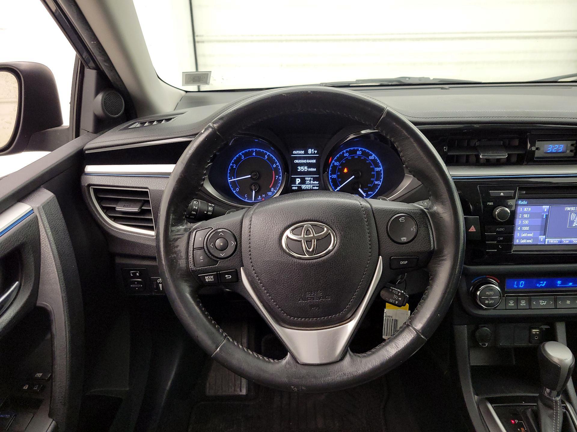 Thumbnail: 2016 Toyota Corolla - 10