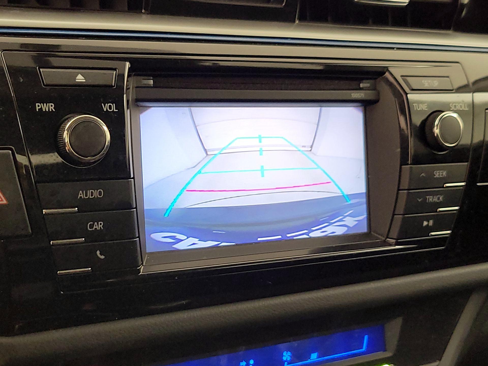 Thumbnail: 2016 Toyota Corolla - 14