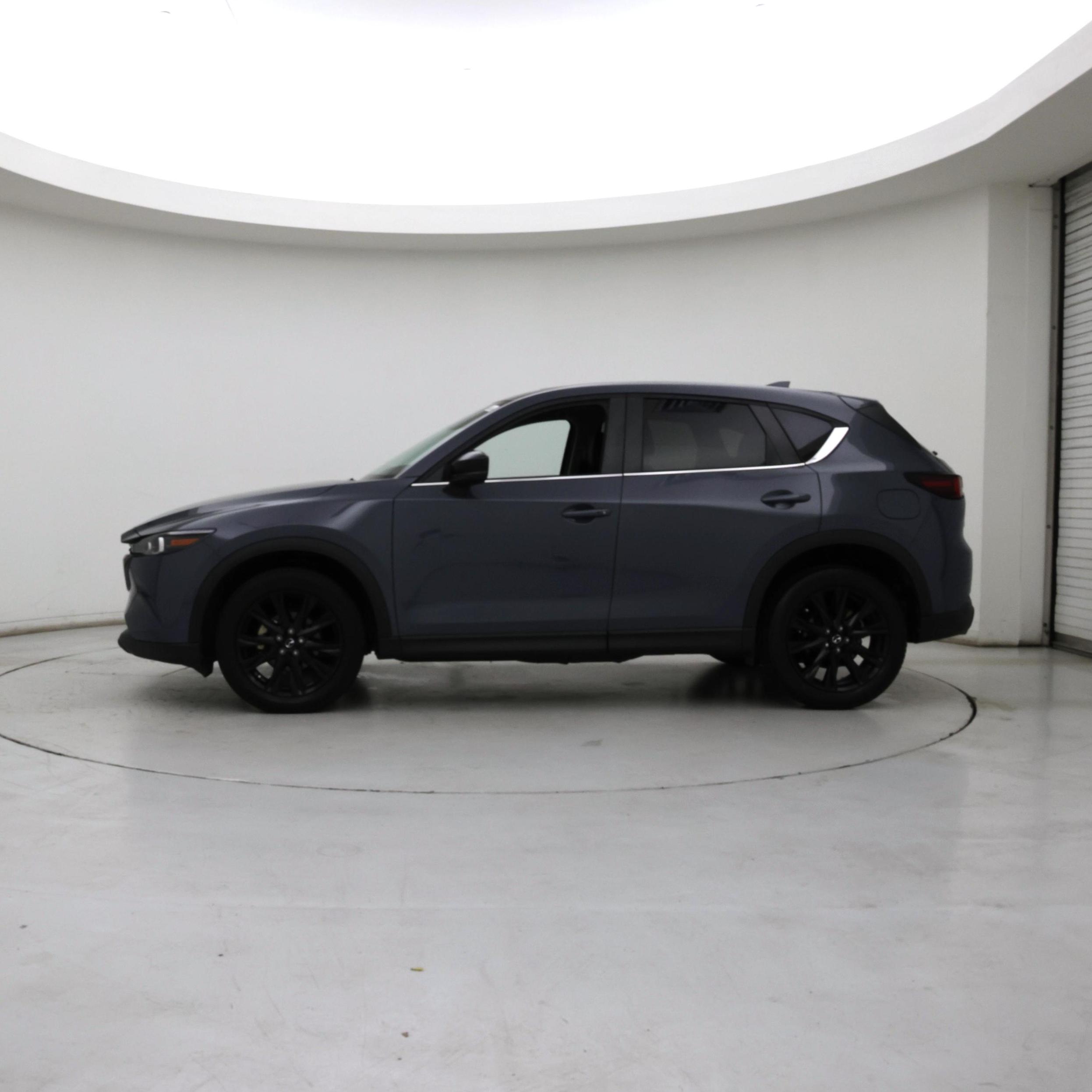 Thumbnail: 2023 Mazda CX-5 - 3
