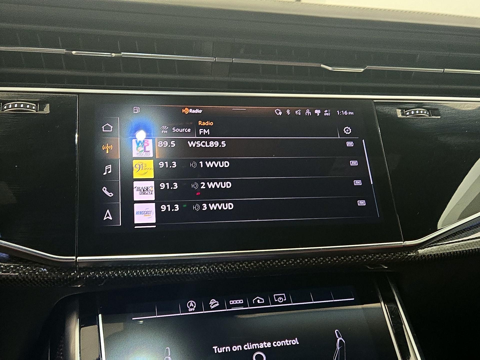 Thumbnail: 2021 Audi SQ7 - 14