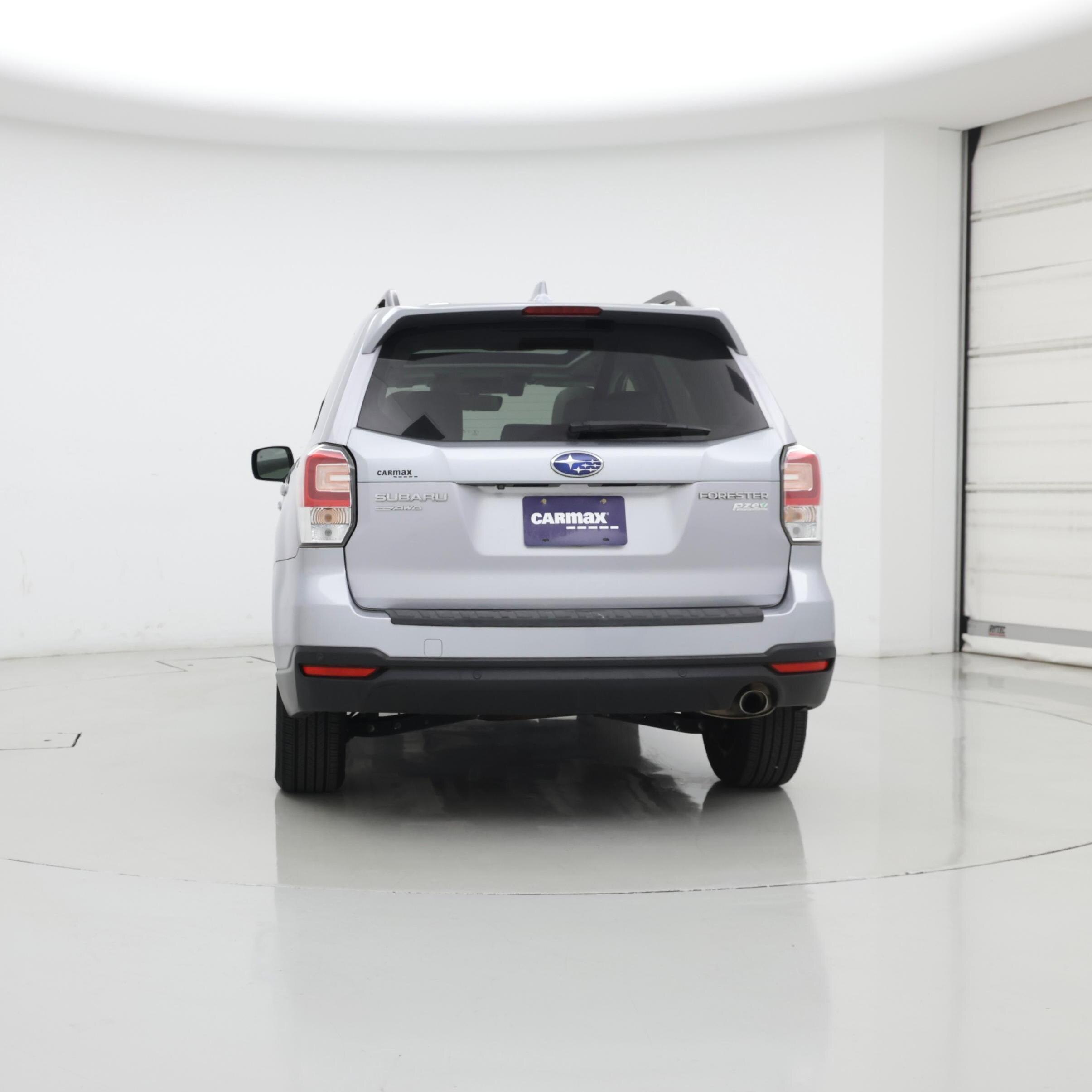 Thumbnail: 2017 Subaru Forester - 6