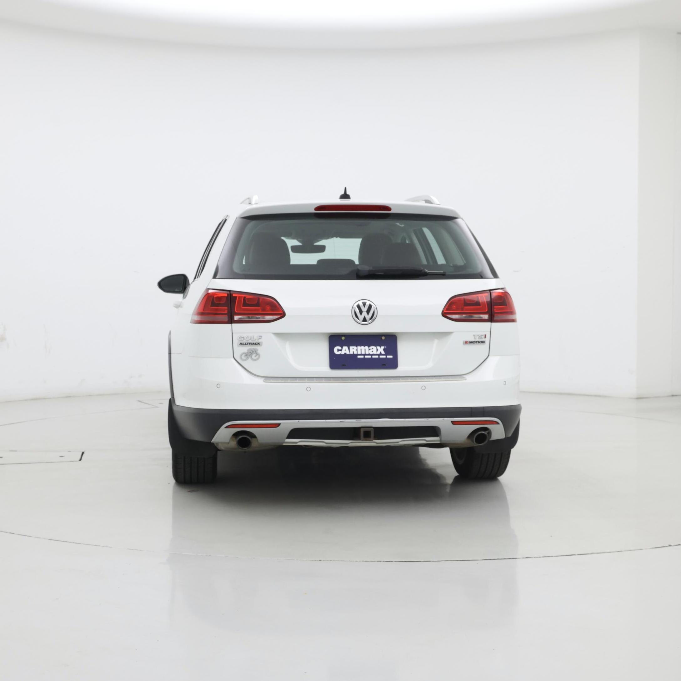 Thumbnail: 2017 Volkswagen Golf - 6