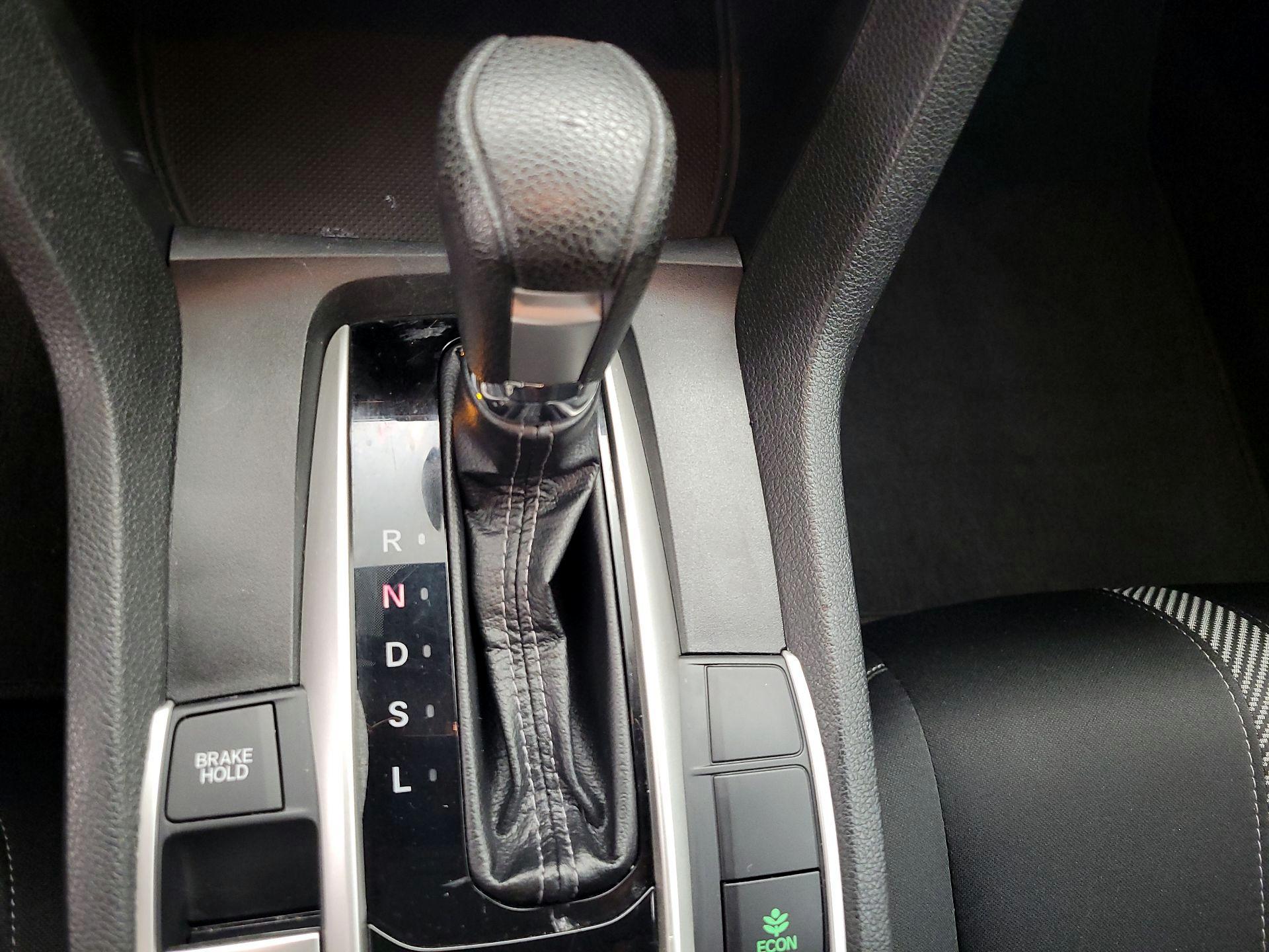 Thumbnail: 2016 Honda Civic - 17