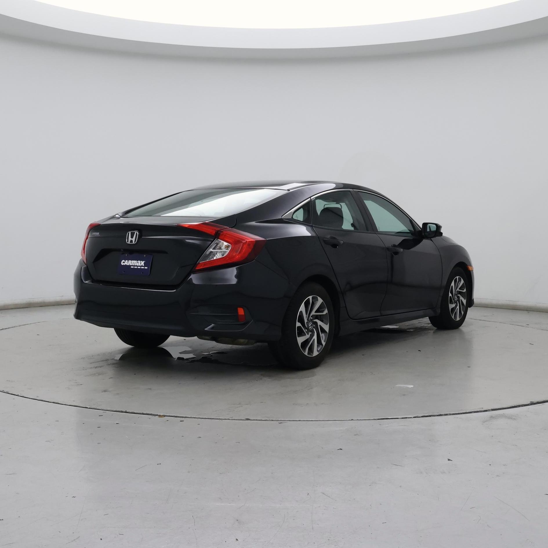 Thumbnail: 2016 Honda Civic - 8