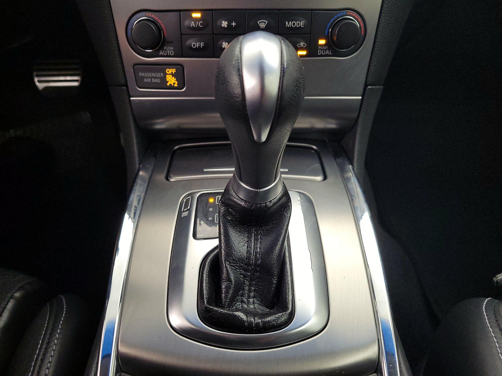 Thumbnail: 2013 INFINITI G37 - 18
