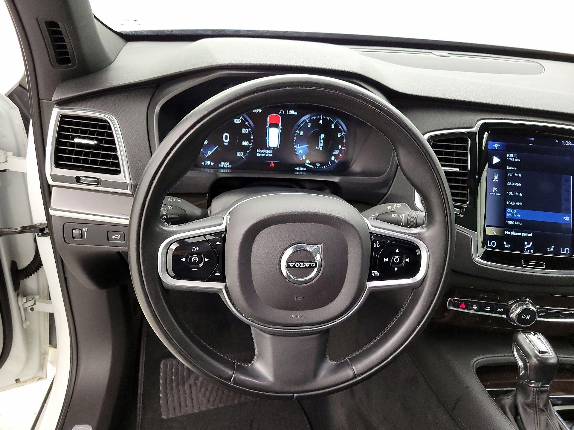 Thumbnail: 2018 Volvo XC90 - 10