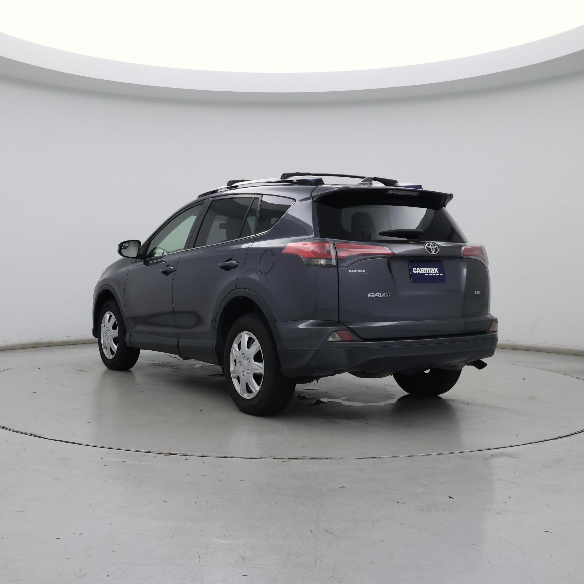 Thumbnail: 2016 Toyota RAV4 - 2